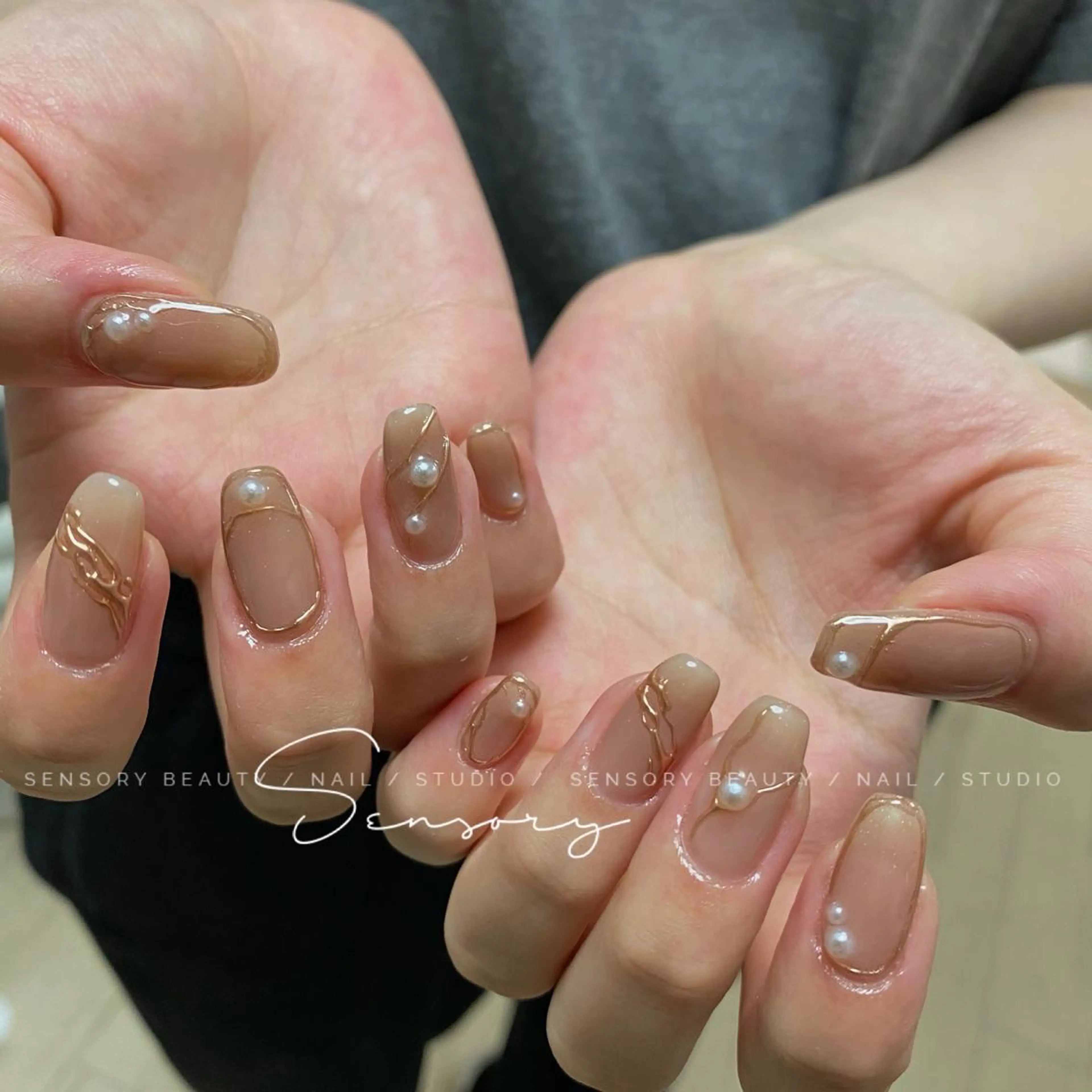 ネイル ジョ ジョのネイルデザイン