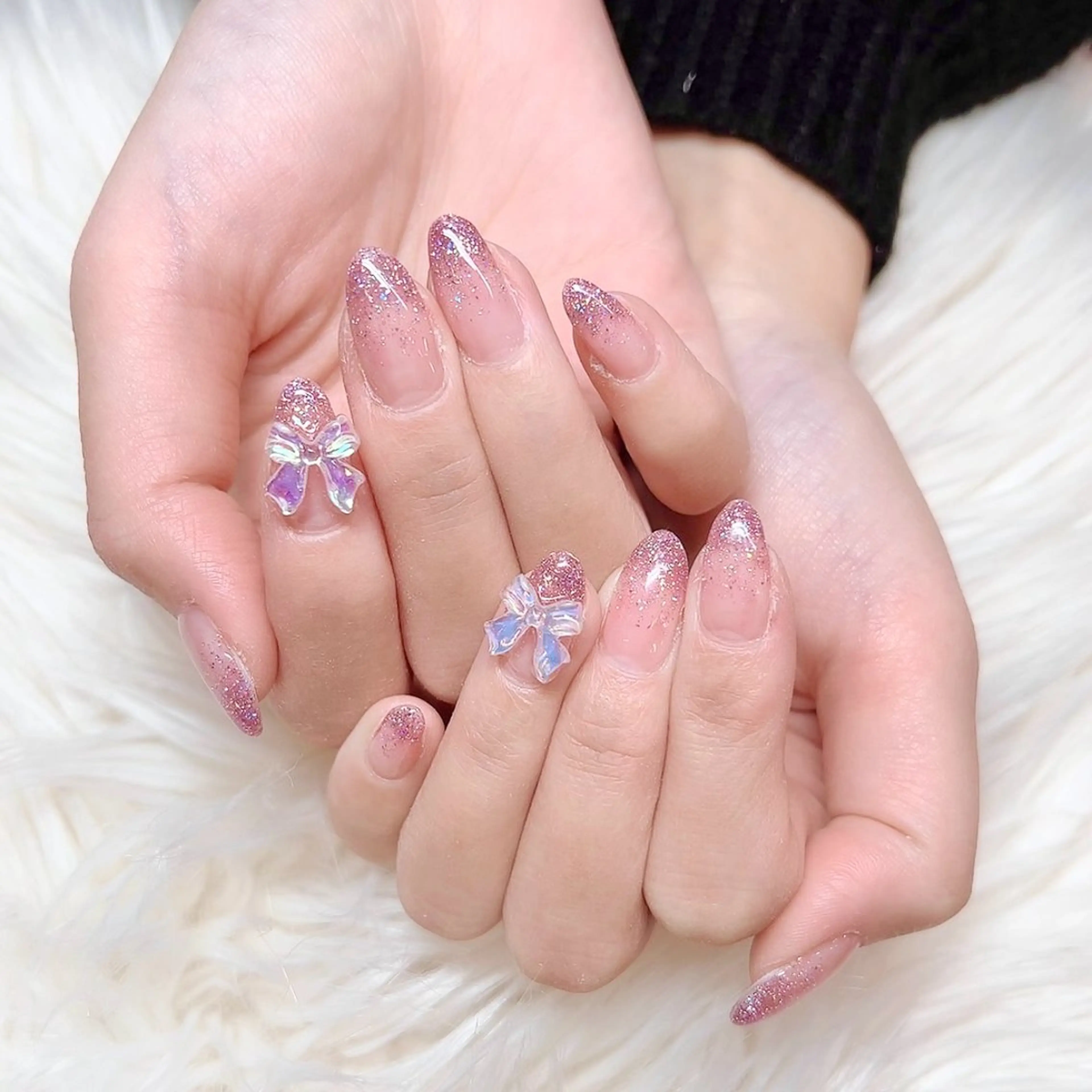【オフ無し】ハンド💅✨ラメグラデーションの写真