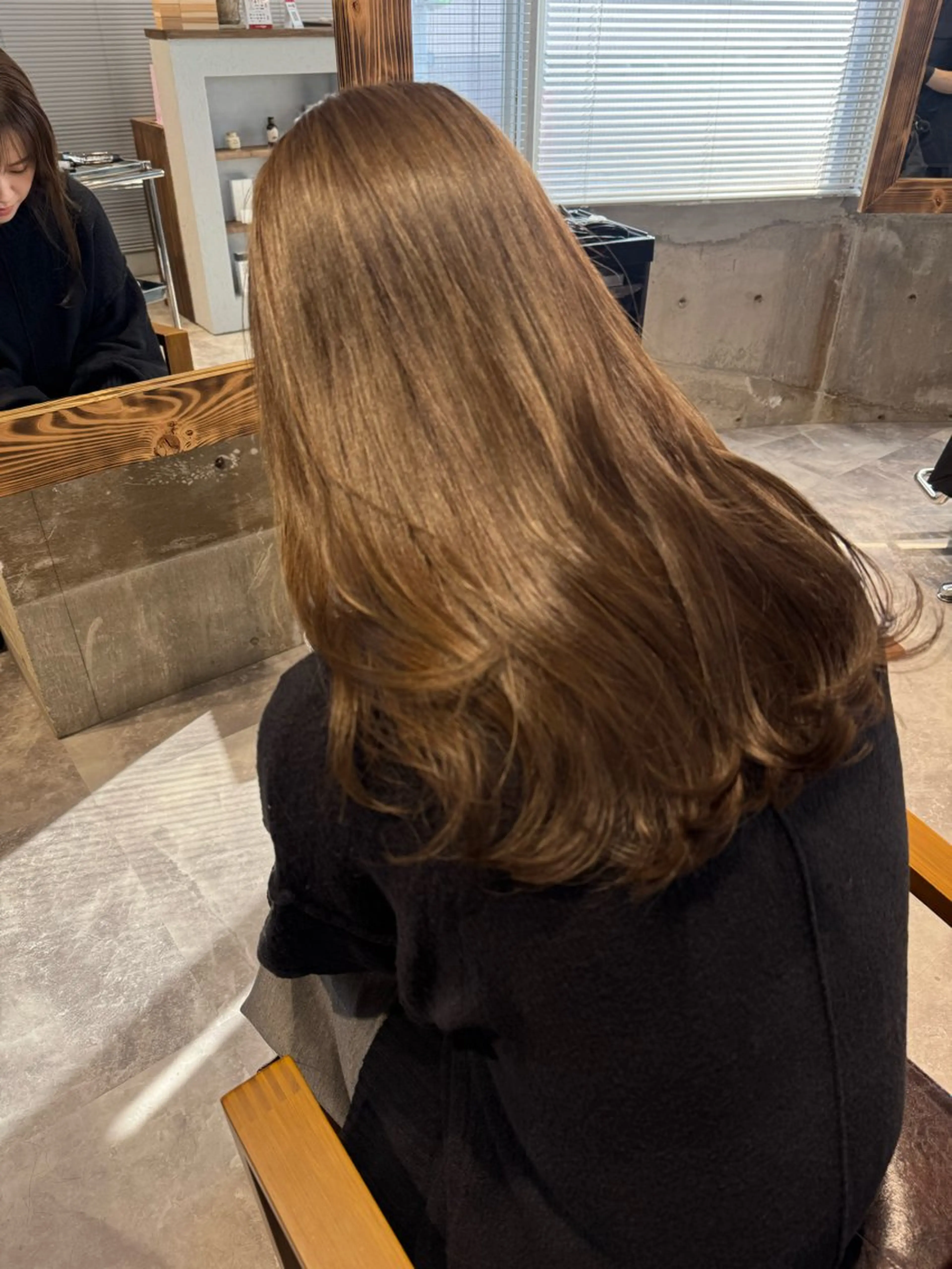 セミロング カラー ベージュカラー オレンジ トリートメント カット ヘアカラー 画 kirikaのヘアスタイル