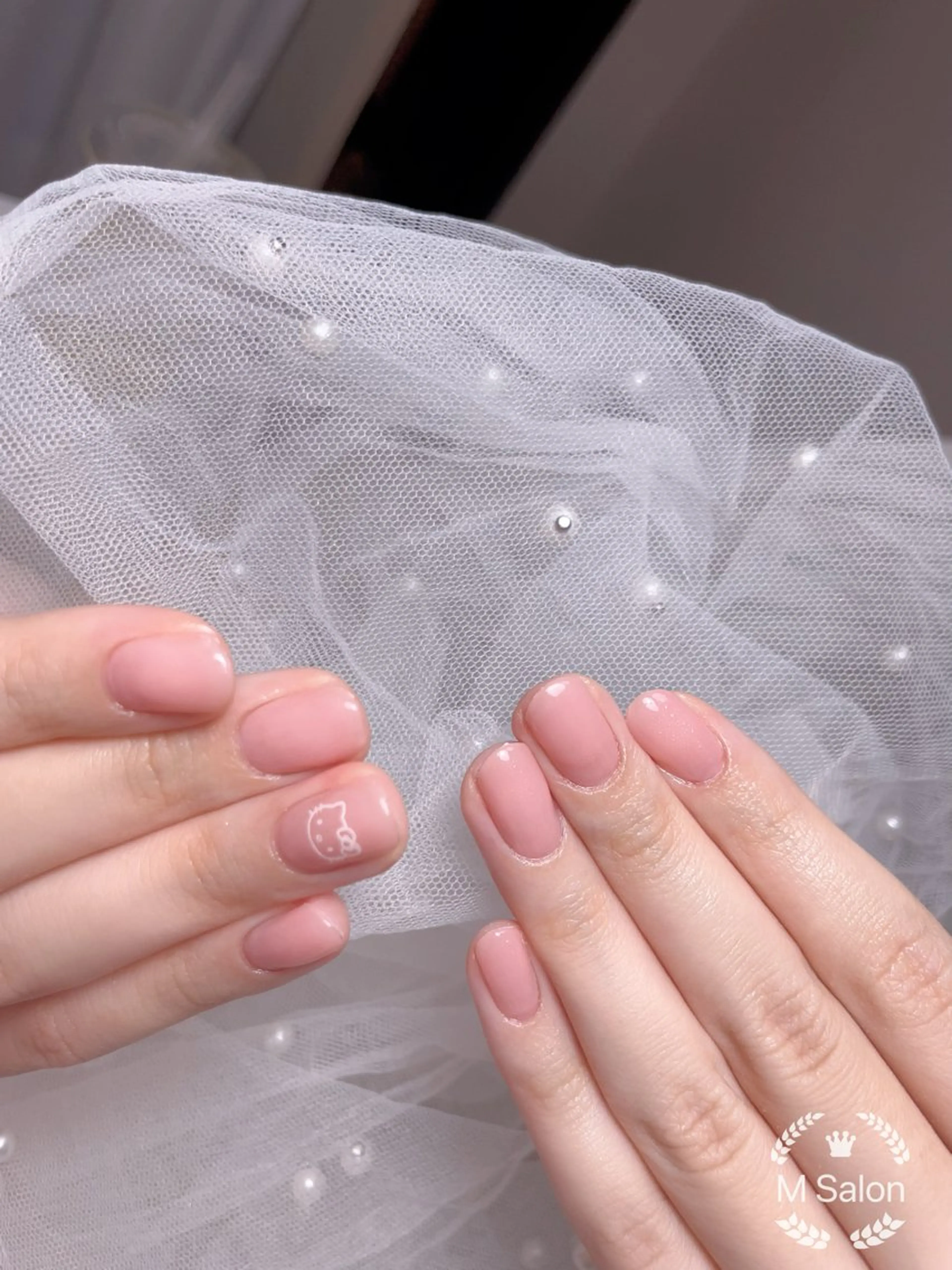ネイル フレンチネイル マグネットネイル ニュアンスネイル オフィスネイル ワンカラーネイル ハンドネイル Mnail _KKのネイルデザイン