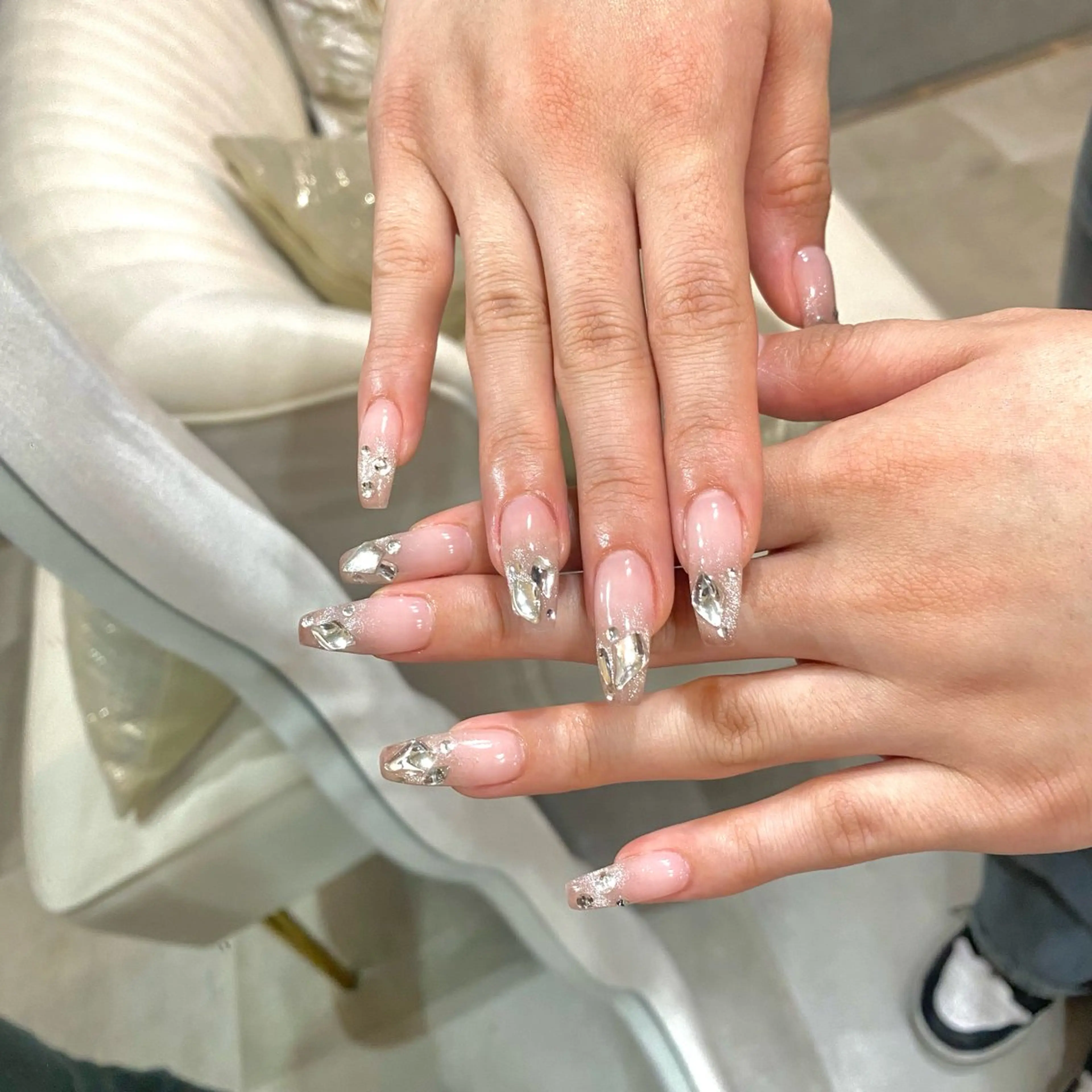 ネイル キラキラネイル ハンドネイル 🎀FLORANZ 🎀MIKAのネイルデザイン