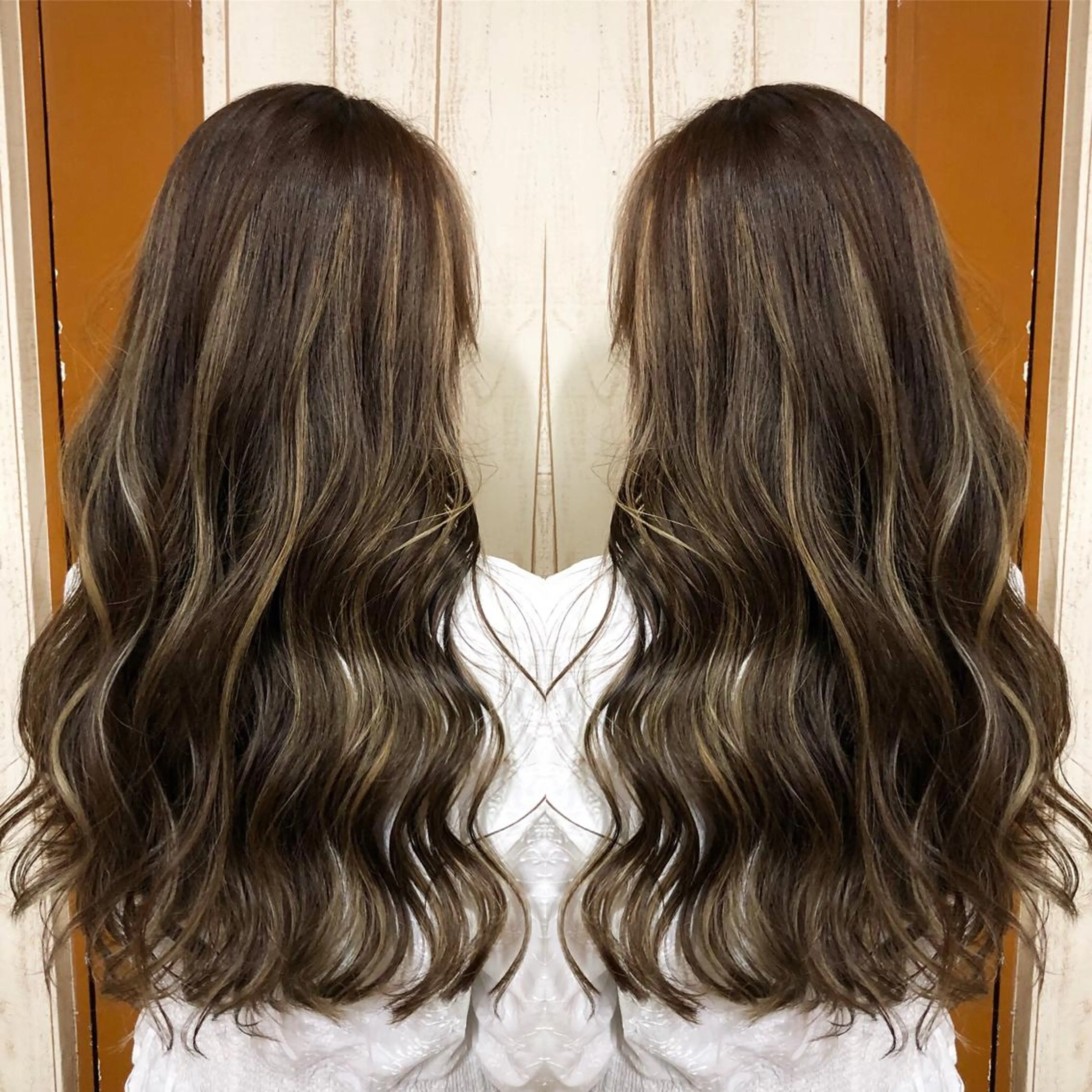 ロング カラー kr2s アメ村のヘアスタイル