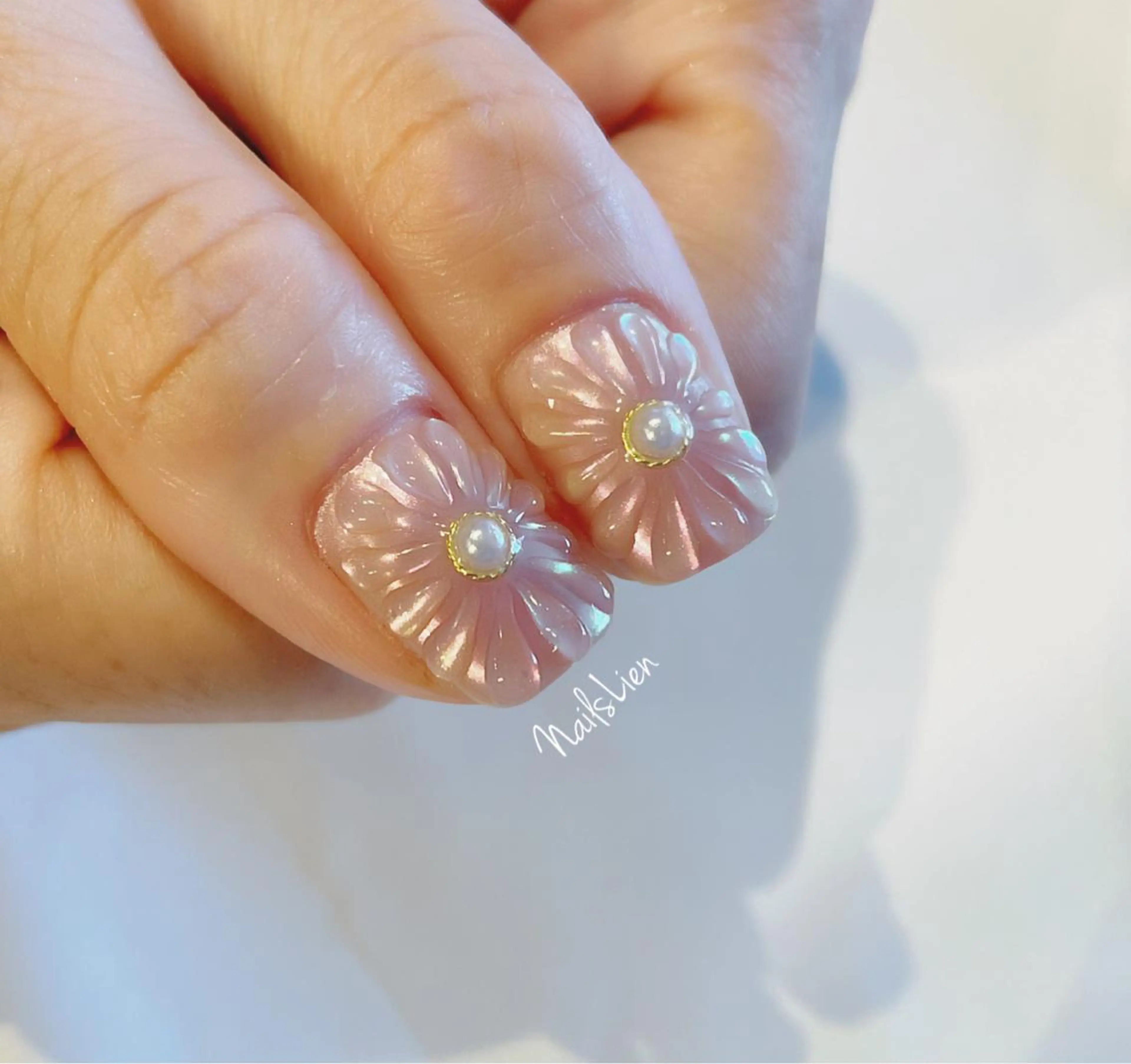 ネイル アニマル柄 フラワーネイル フレンチネイル ガラスフレンチ グラデーション 凛 リンのネイルデザイン