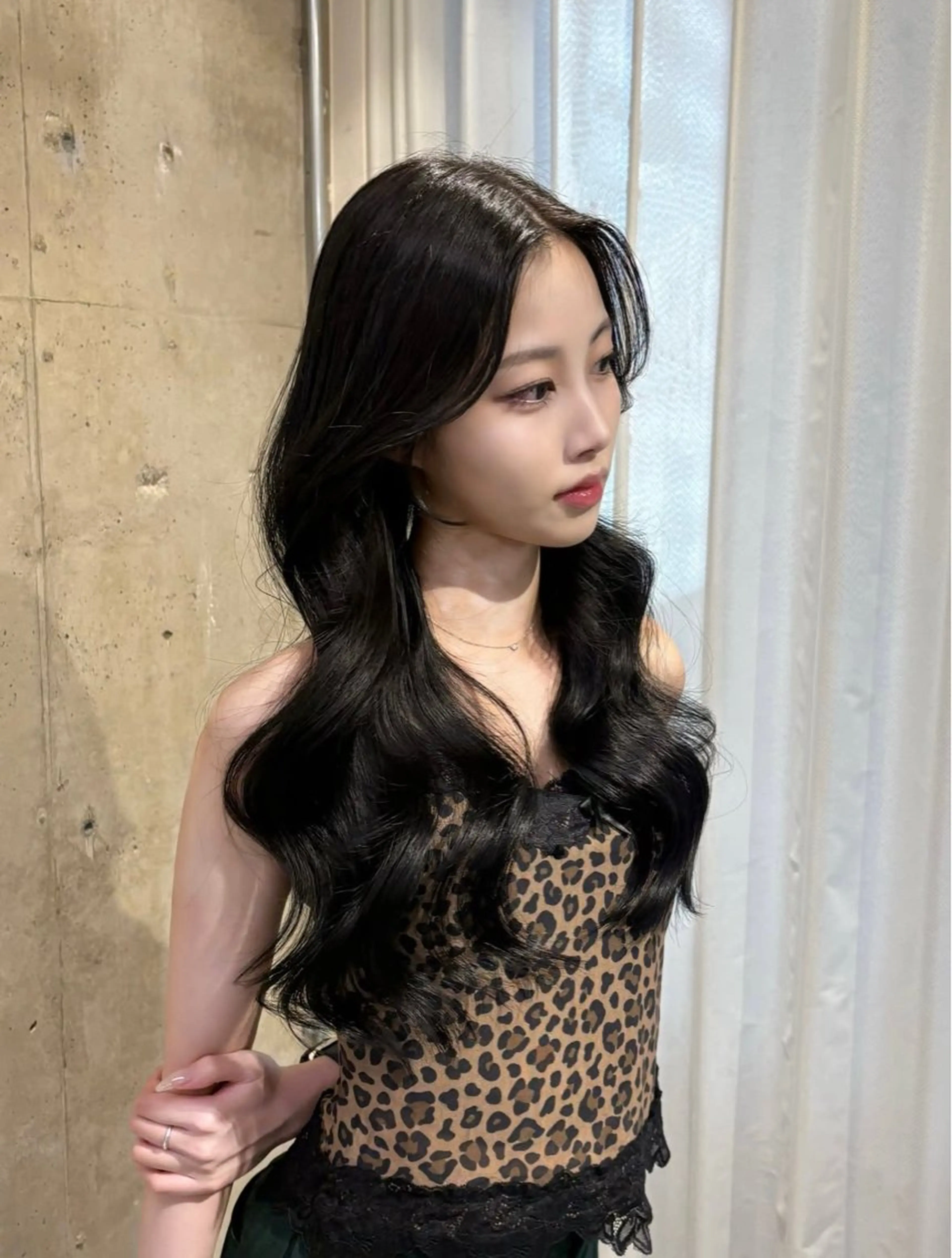 ロング カラー カット ヘアカラー トリートメント 韓国/レイヤー/ 透明感🩶ひかる🩶のヘアスタイル