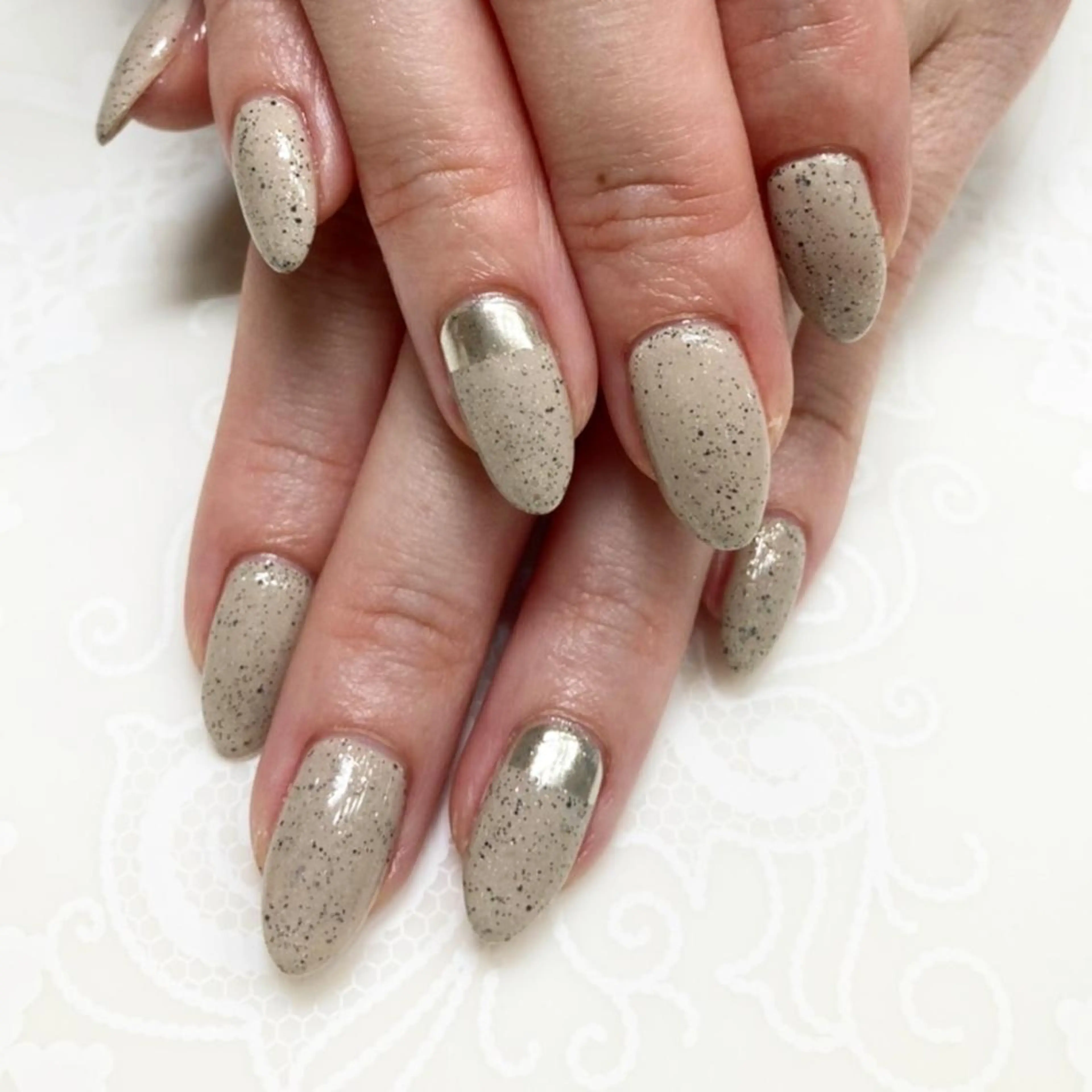 ネイル Silky_nail Sの眉毛・アイブロウイメージ