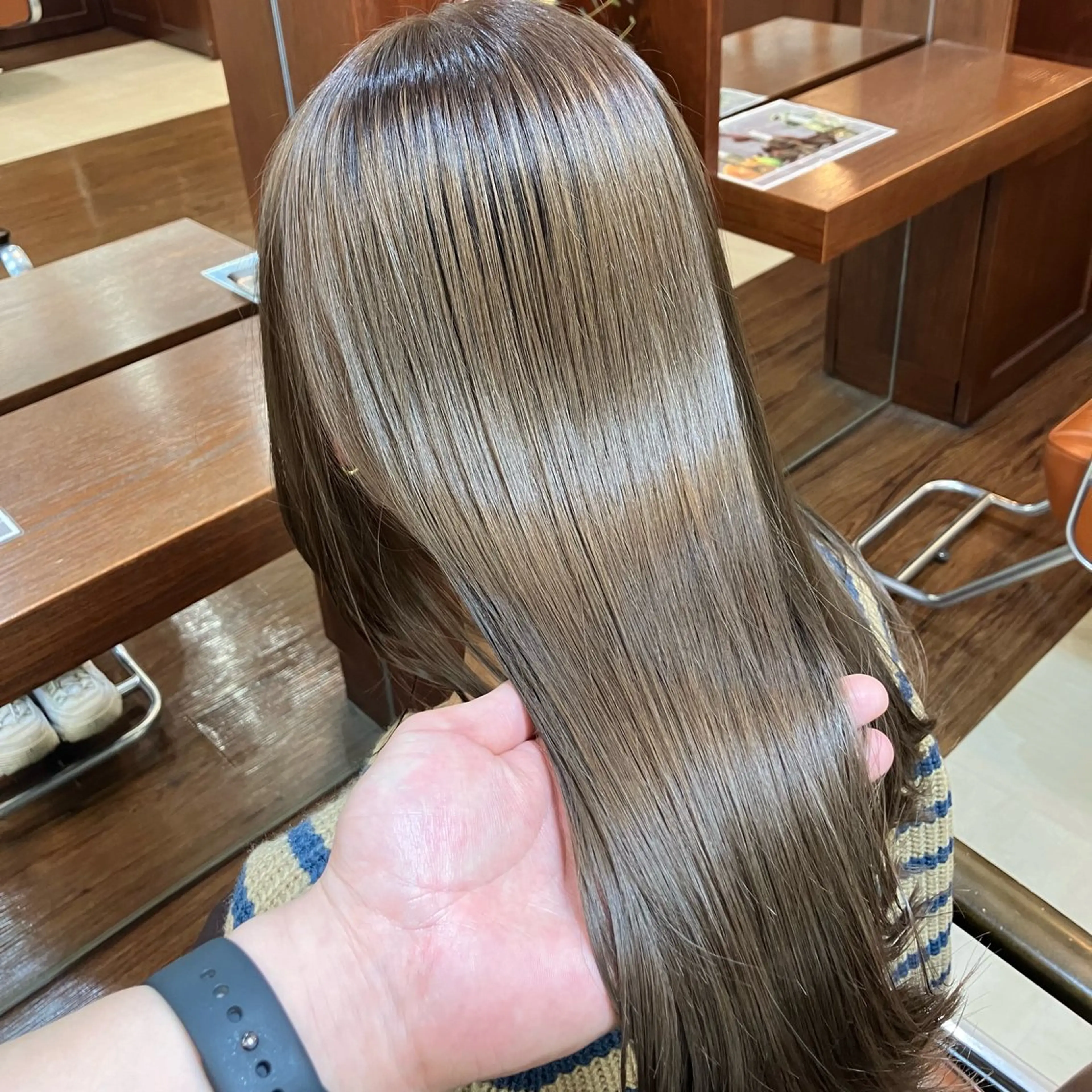 セミロング カラー カット 縮毛矯正 "天使の輪"量産👑 溝の口/佐藤那都のヘアスタイル