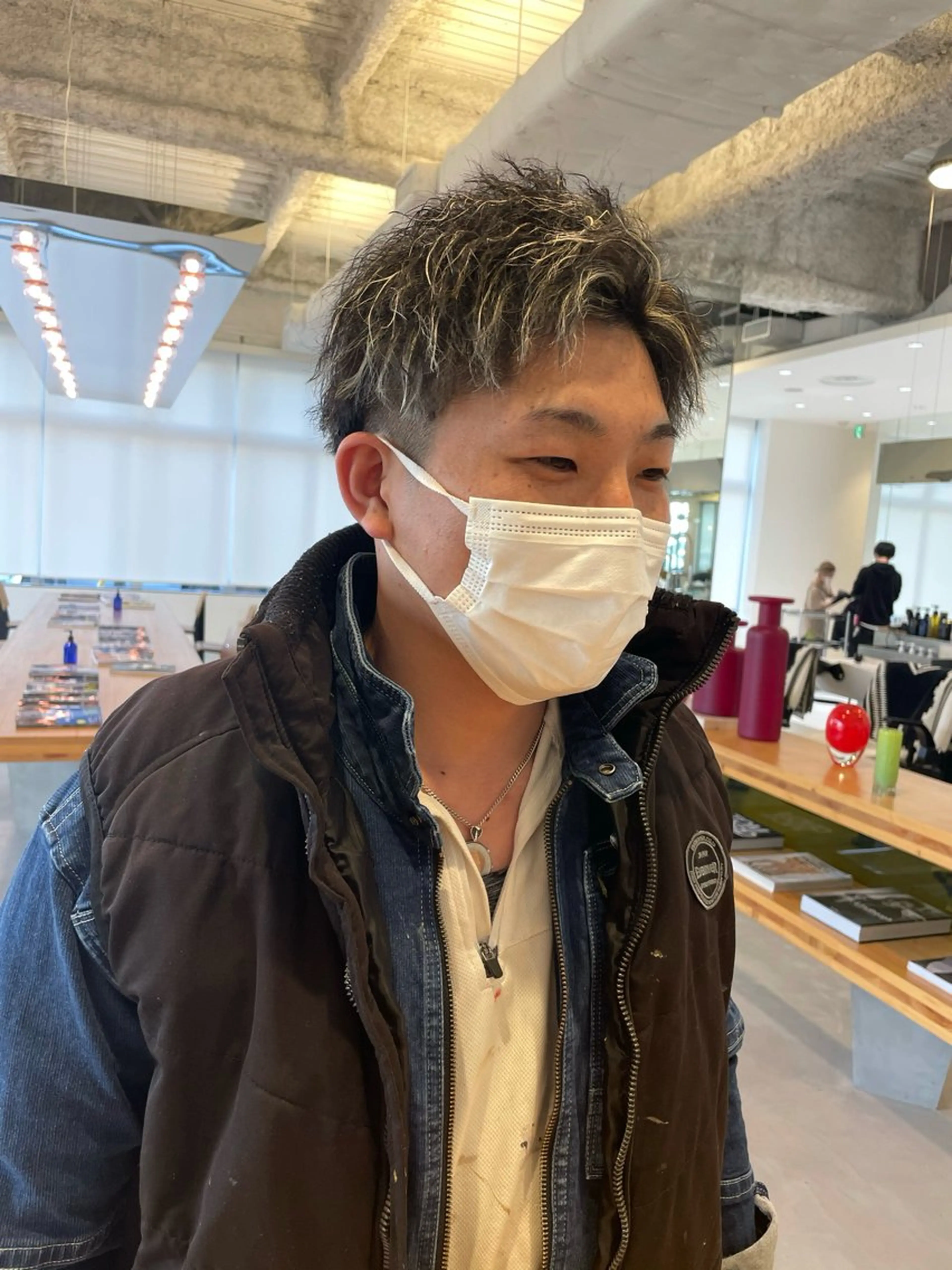 メンズカット＋パーマ＋refa VEENA shampooの写真