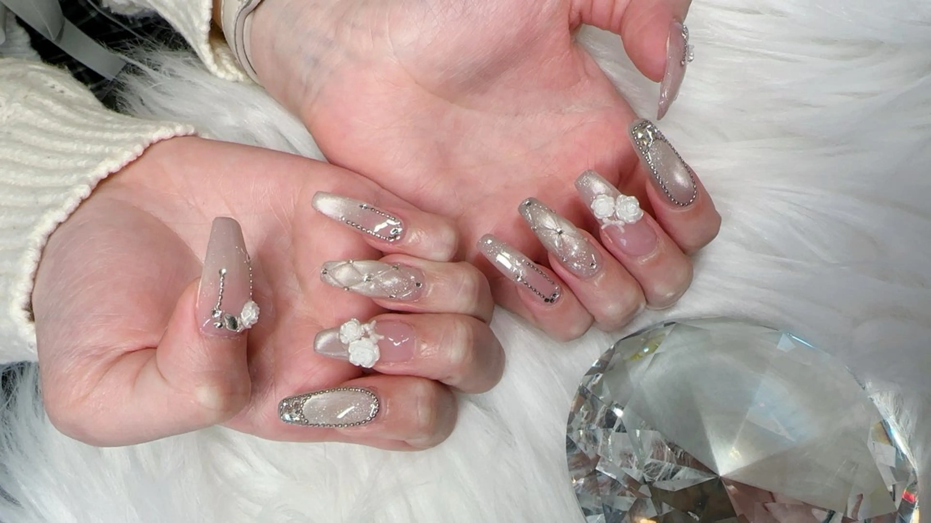 ネイル ハンドネイル I satomiのネイルデザイン