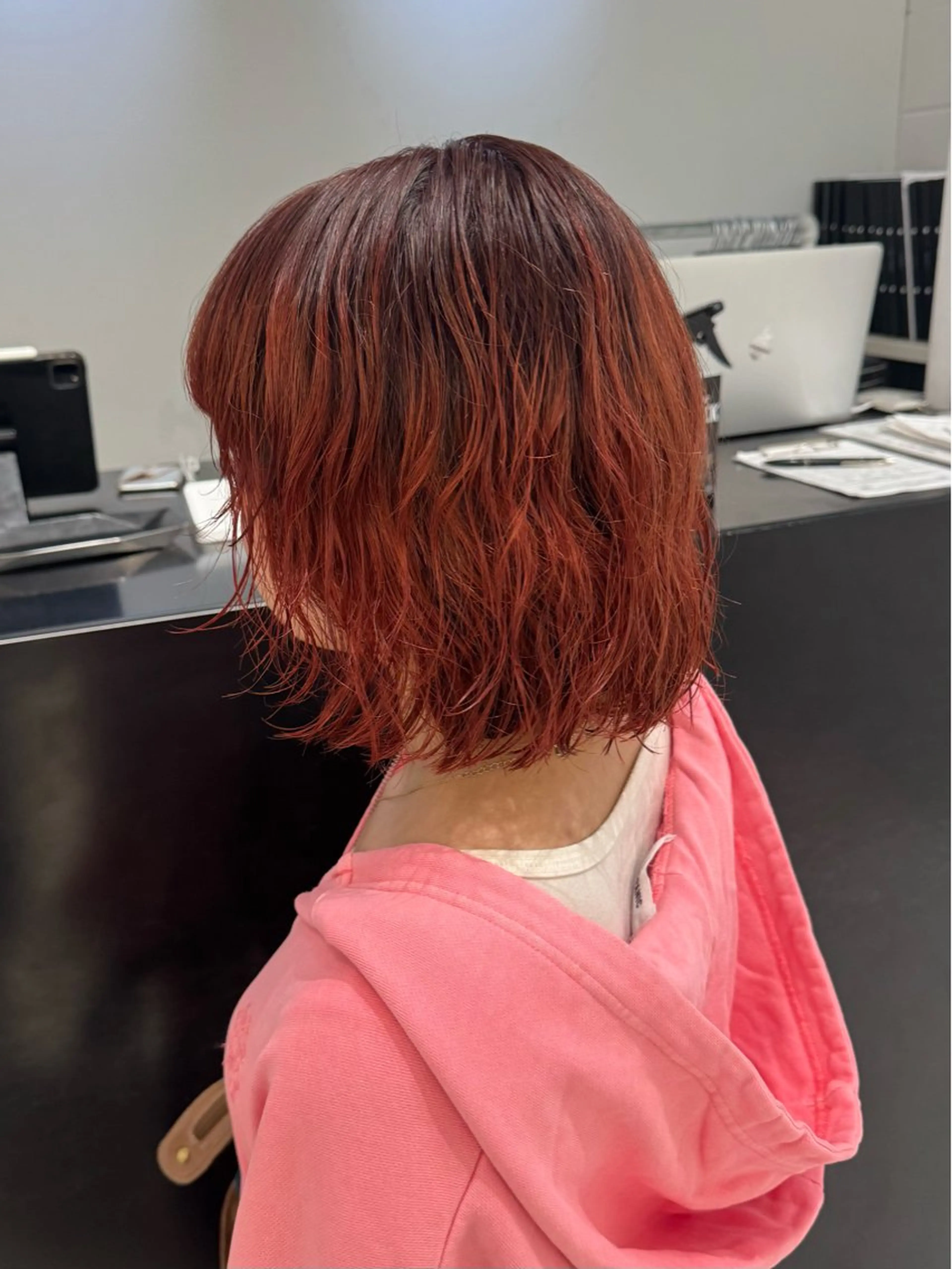 ショート カラー カット ヘアカラー 透明感カラー🫧 ちり🍎のヘアスタイル