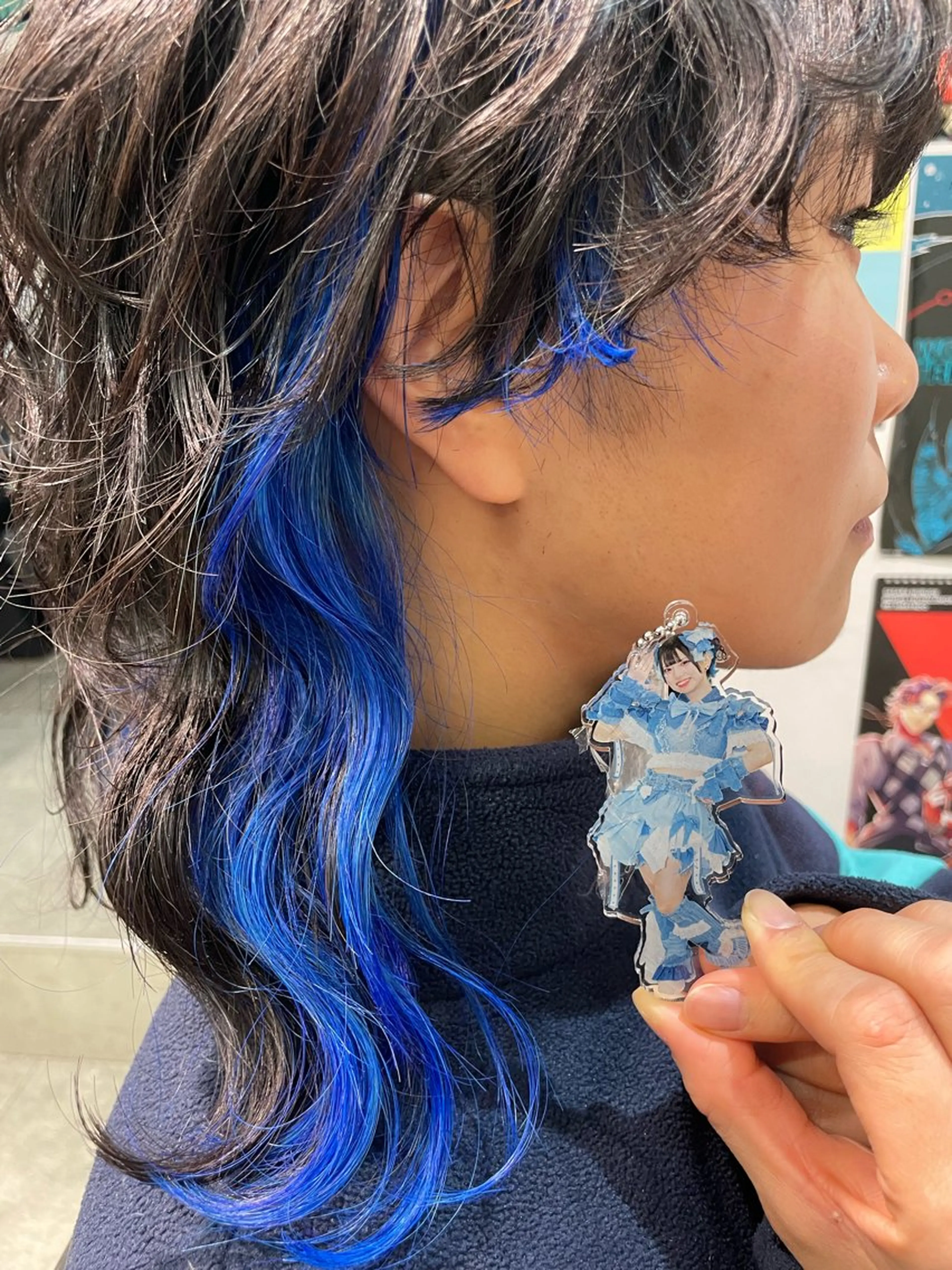 ロング カラー ブルーカラー インナーカラー ウルフカット カット ヘアカラー インナーカラー/推し ウルフ/アニメカラーのヘアスタイル