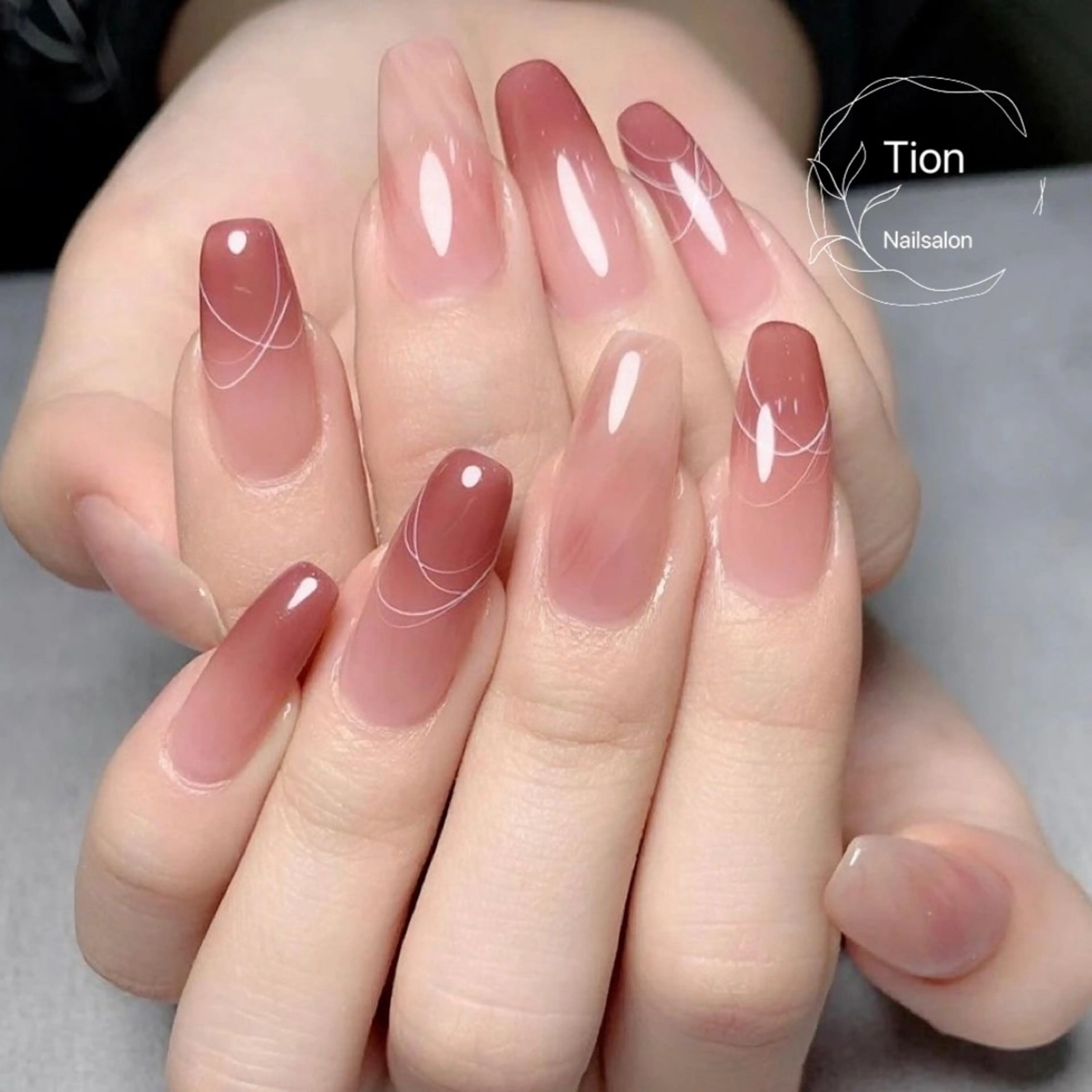 ネイル チークネイル 長さ出し フットネイル フレンチネイル ジェルネイル Nailsalon Tion 横浜西口店のネイルデザイン
