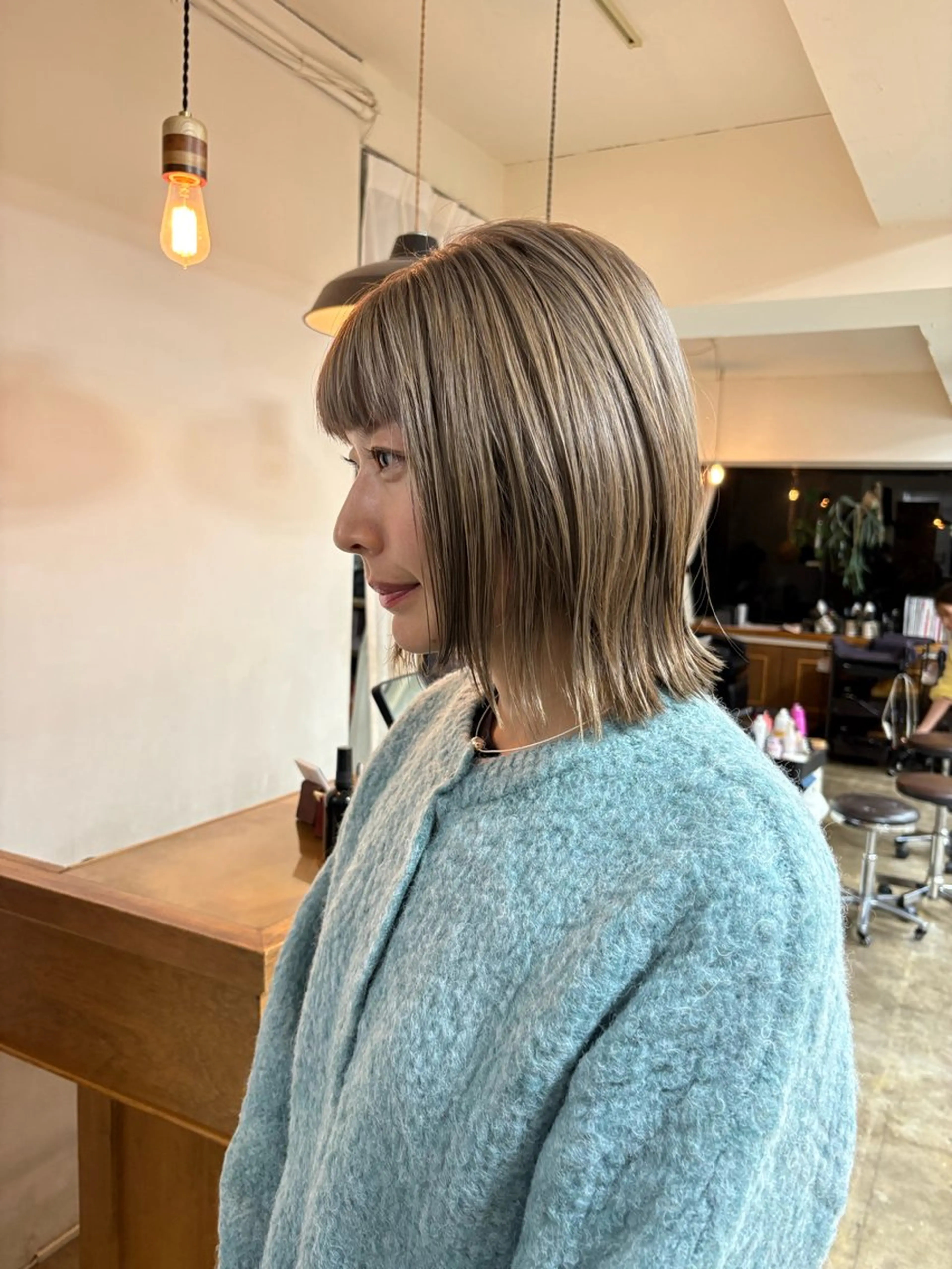 ミディアム カラー ブリーチ ボブ カット ヘアカラー トリートメント takada kohのヘアスタイル