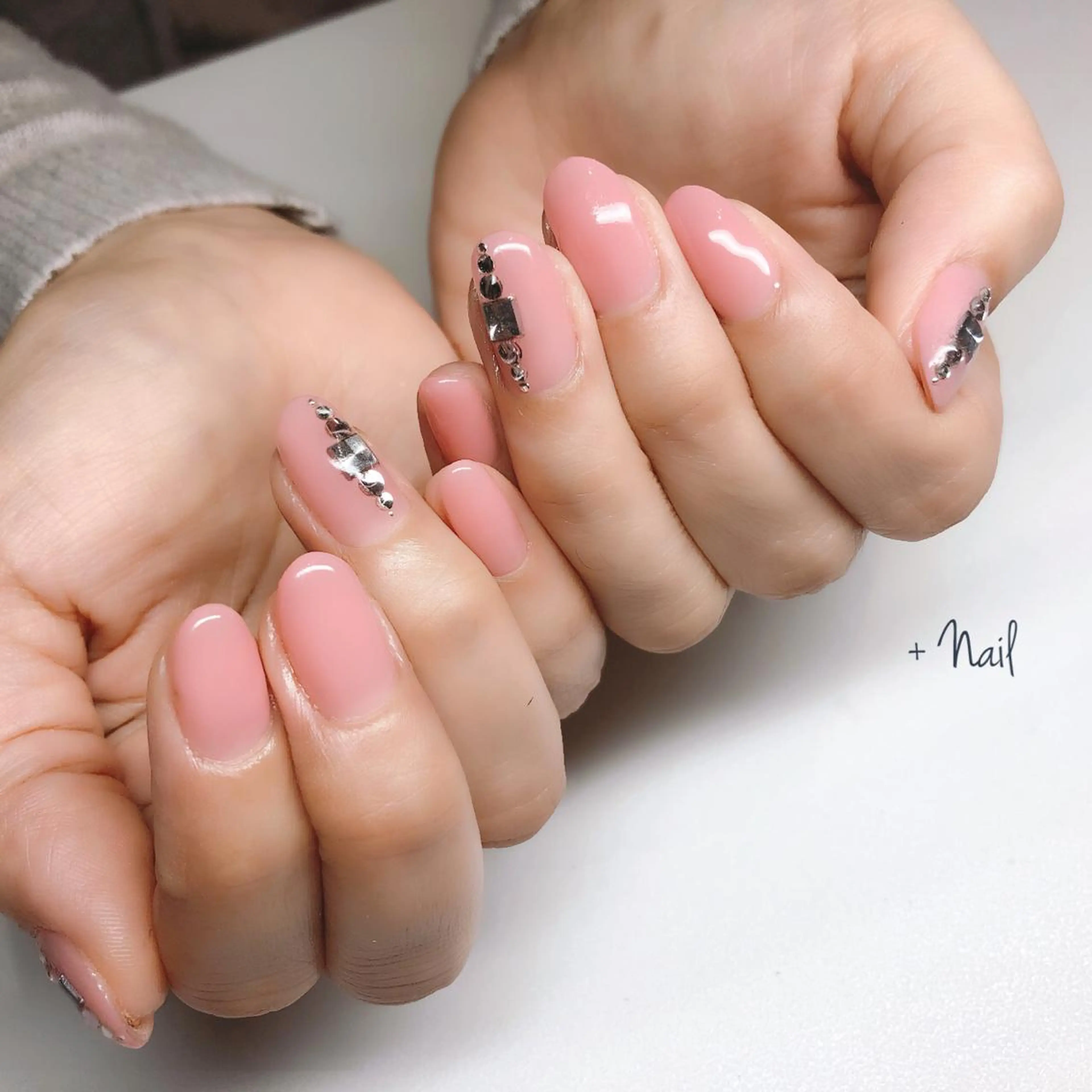 ネイル Aim* 深爪・自爪育成専門店のネイルデザイン