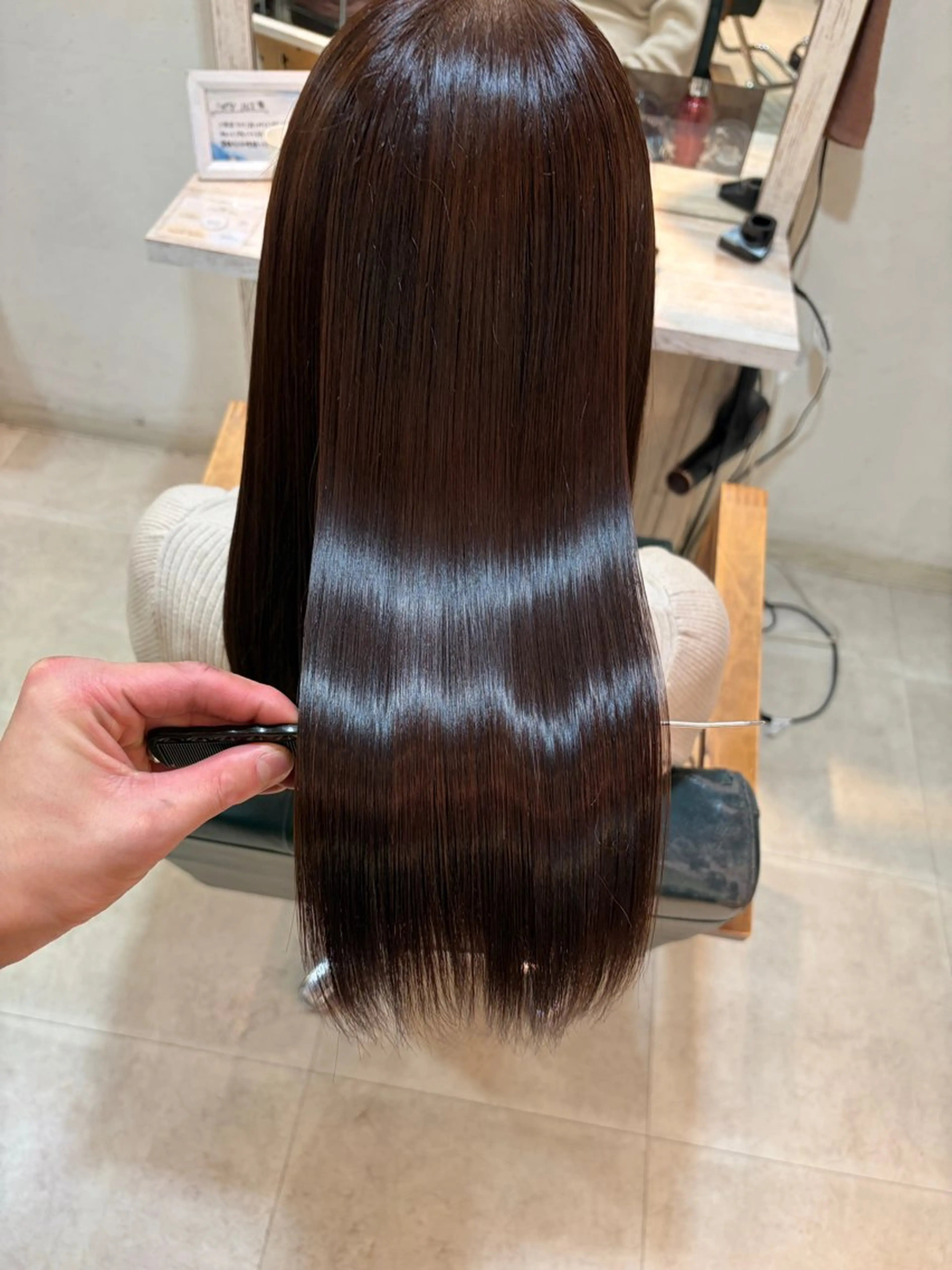 ロング カラー 髪質改善/美髪縮毛 ☘️大人ショートのヘアスタイル