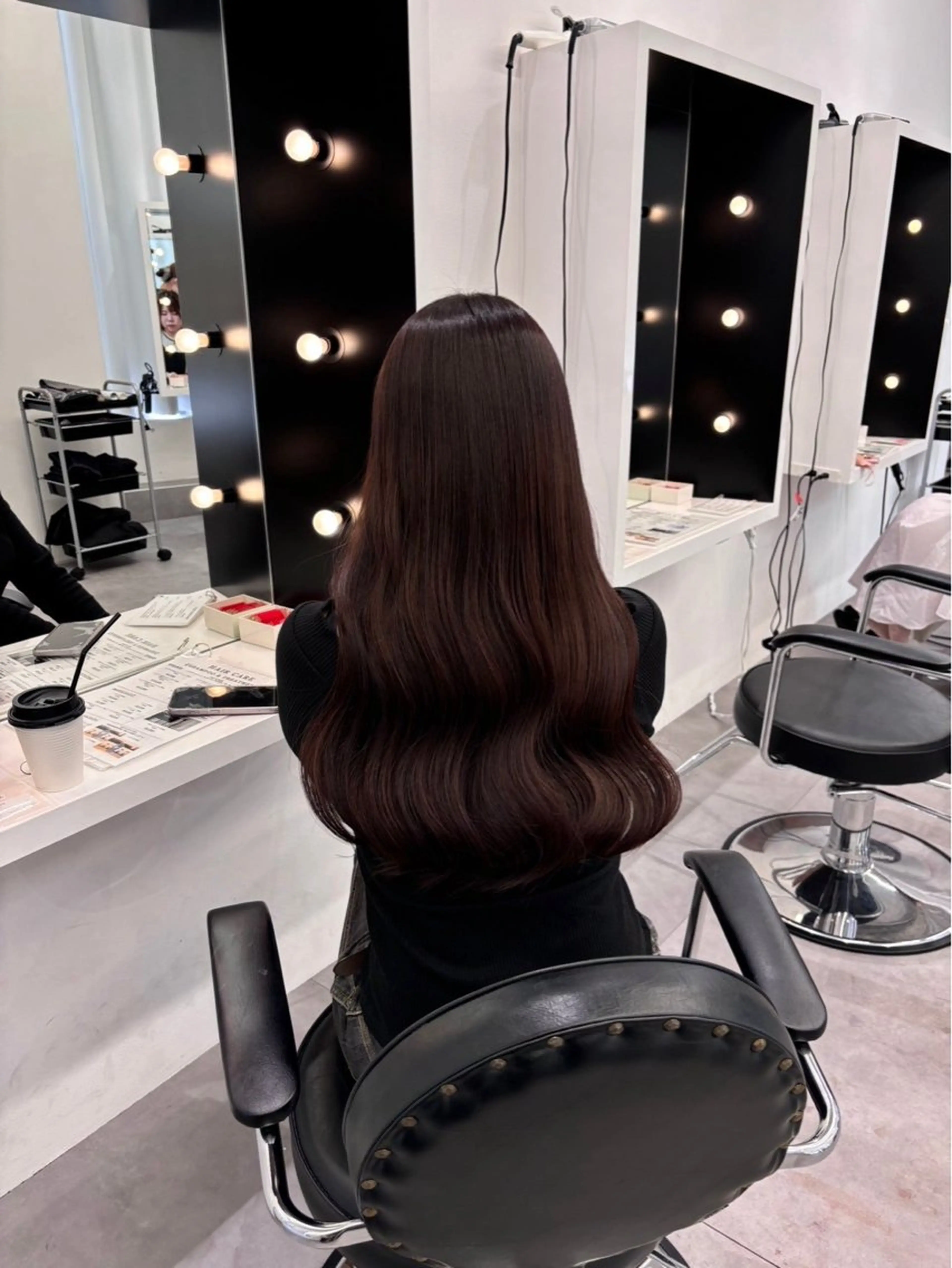 ロング カラー HONOKA/ ブリーチ無し艶カラーのヘアスタイル