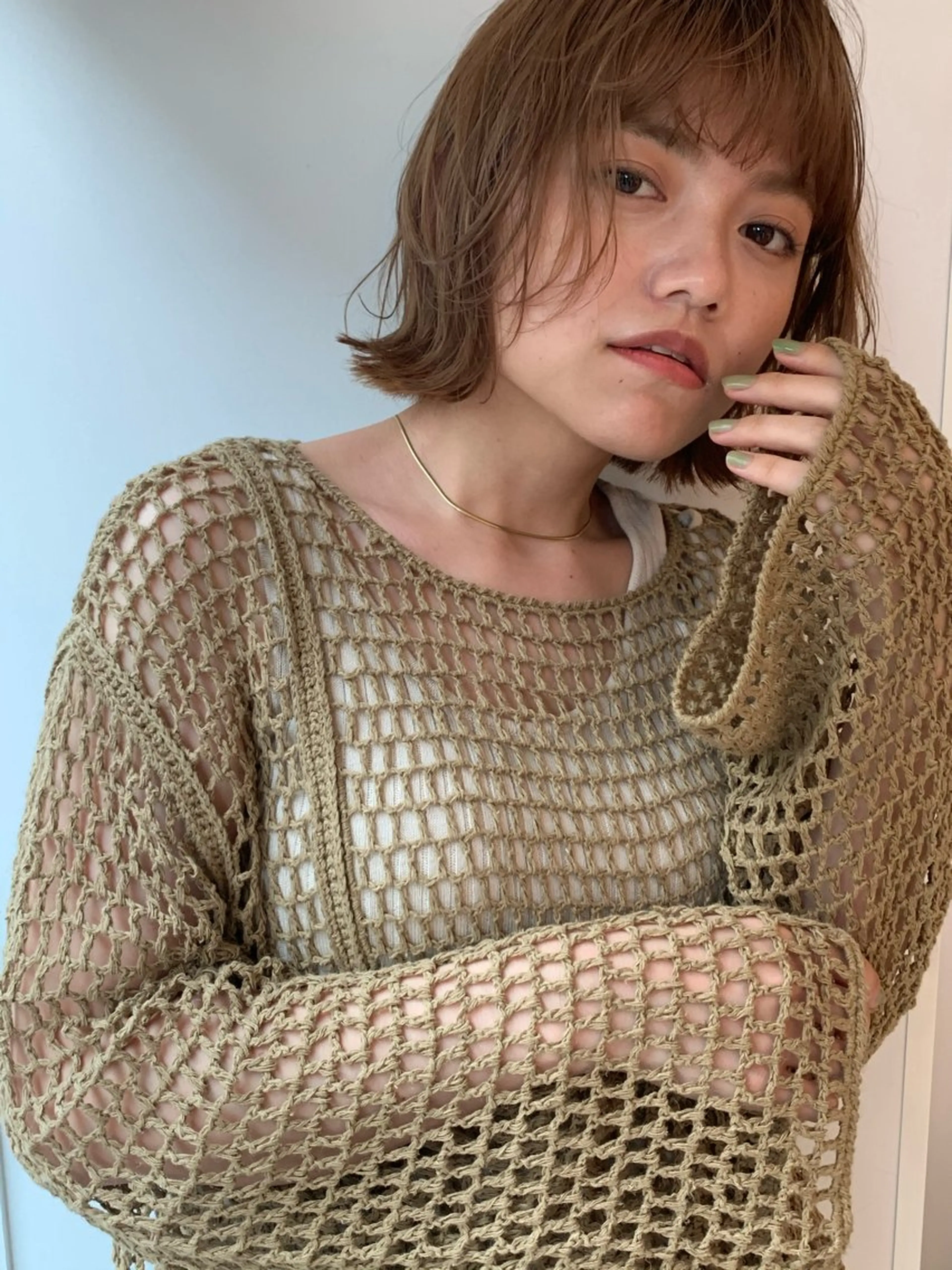 ミディアム 渥美 怜子のヘアスタイル