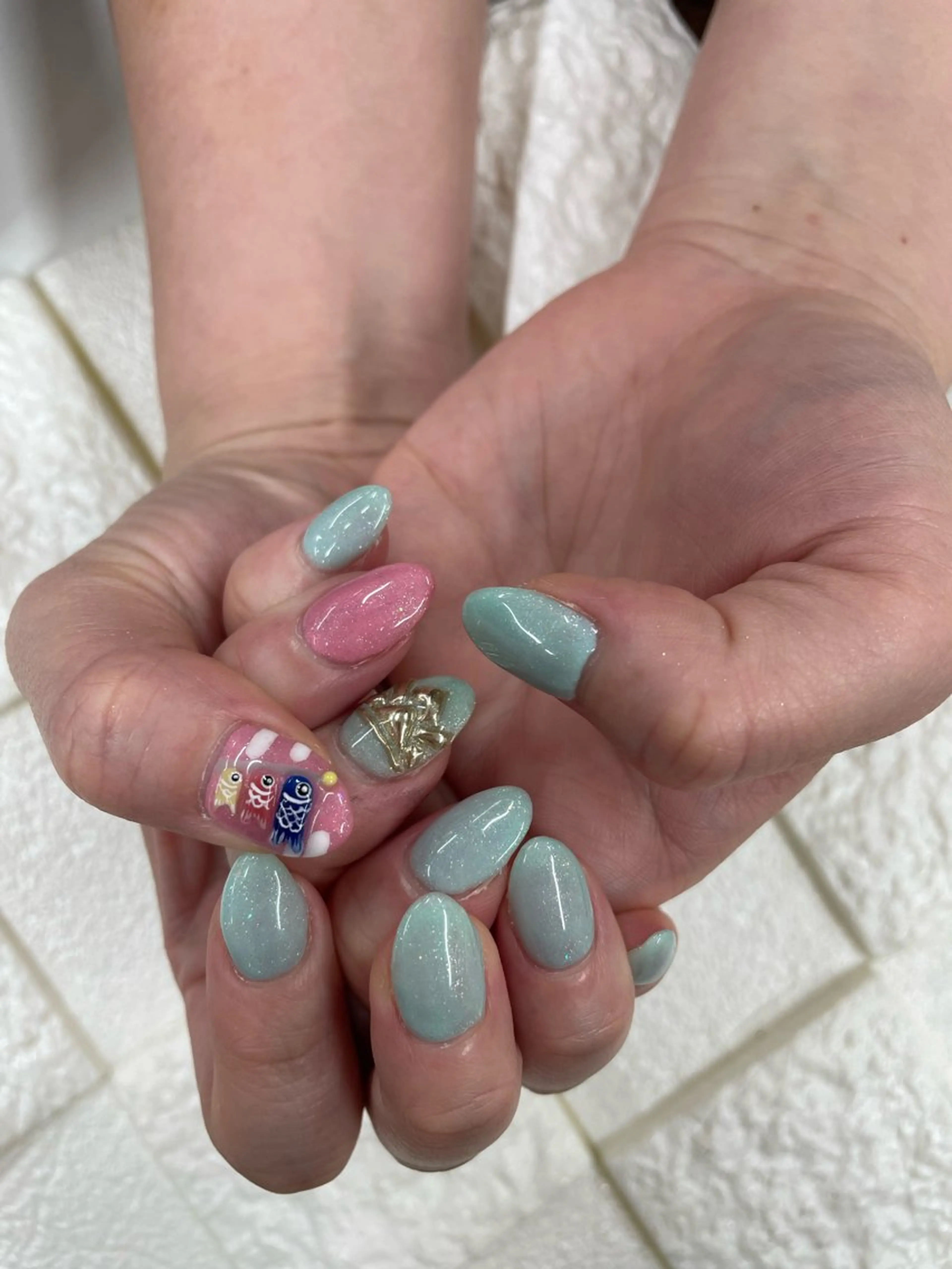 ネイル グリーン ピンク pilina所属・pilina ピリナのマツエク・マツパデザイン