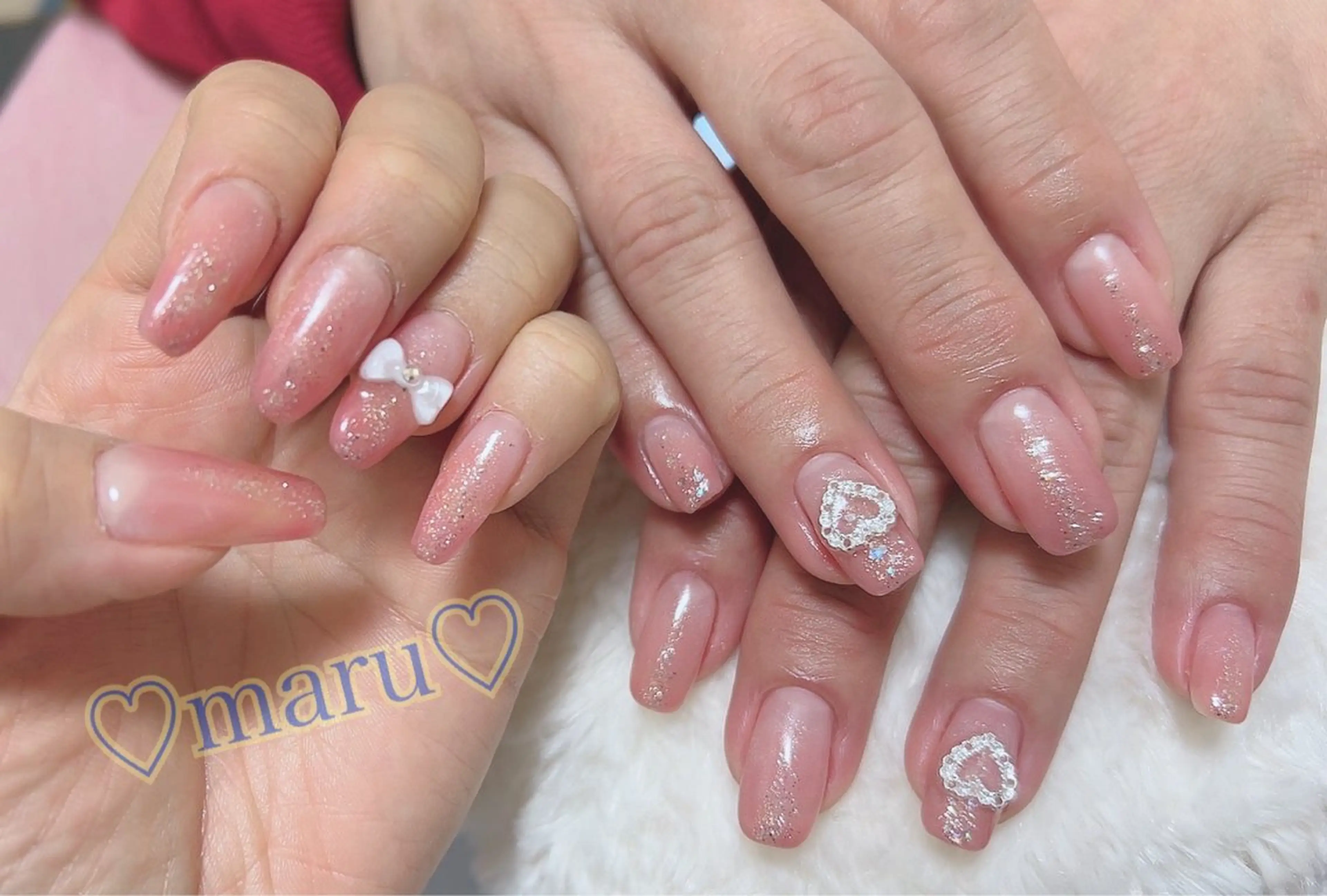ネイル おそろいネイル ハンドネイル フットネイル まるみ ♡のネイルデザイン