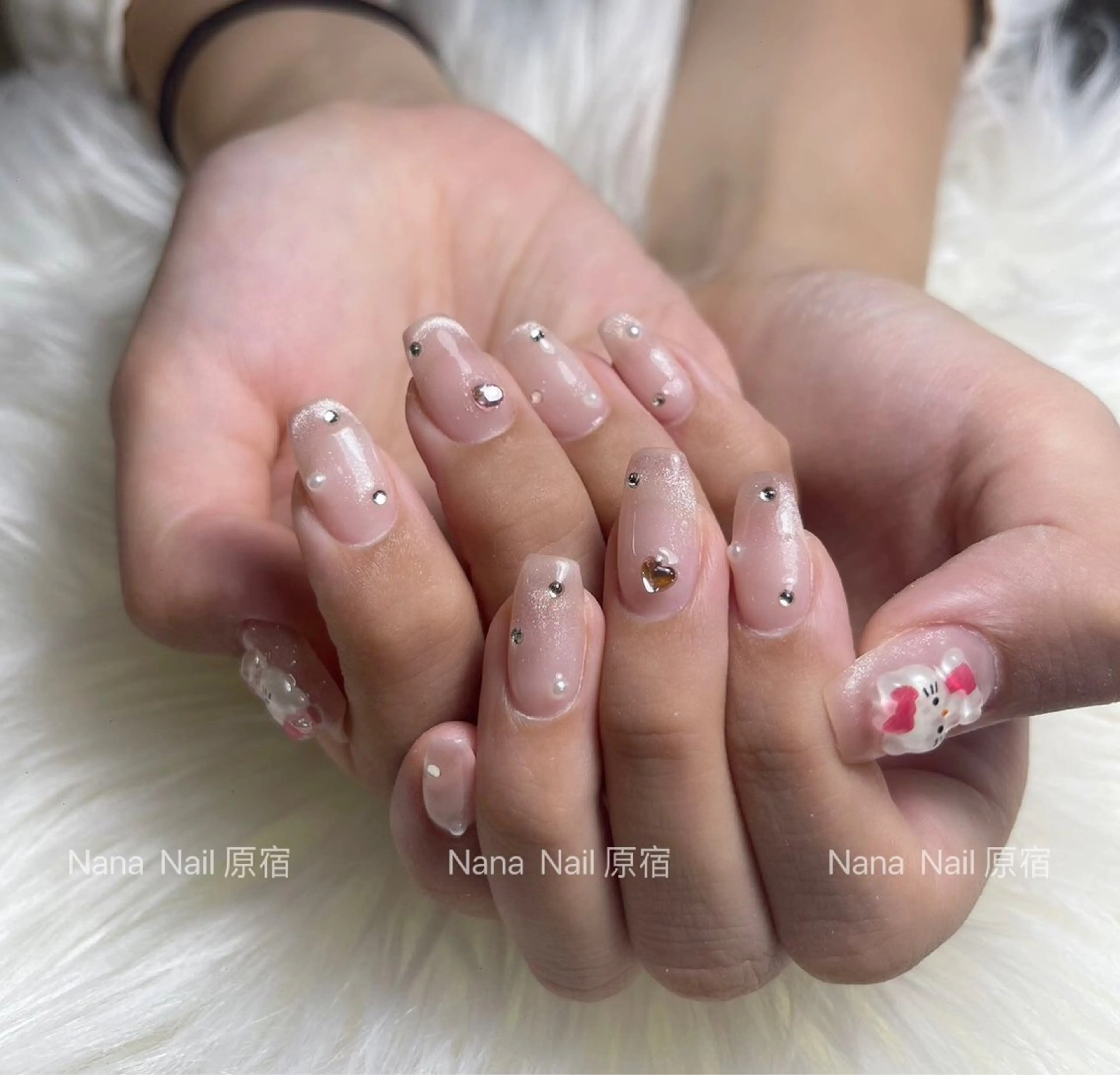 ネイル 持ち込み ハンドネイル Unicorn Nail原宿表参道のネイルデザイン