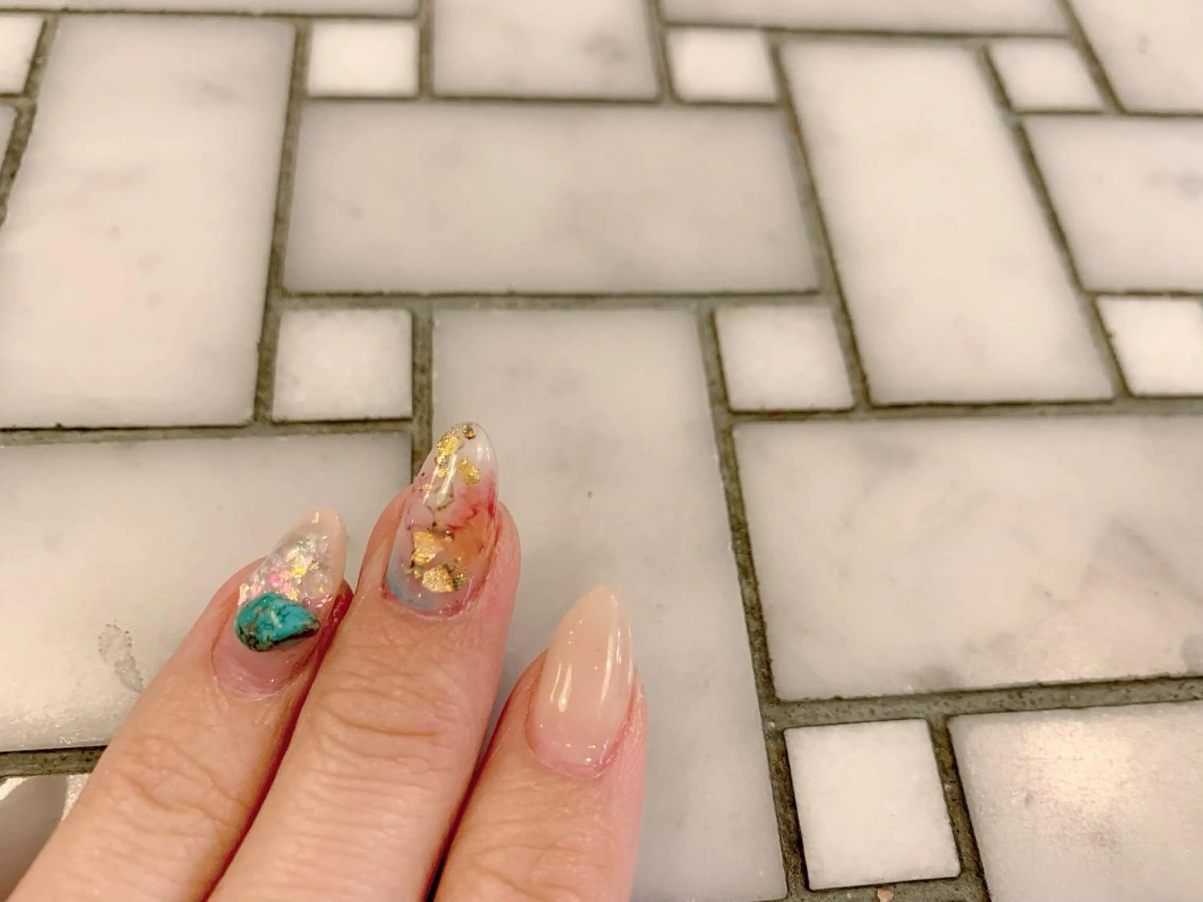 ネイル Nail's Cecile所属・Cecile Rieのネイルデザイン