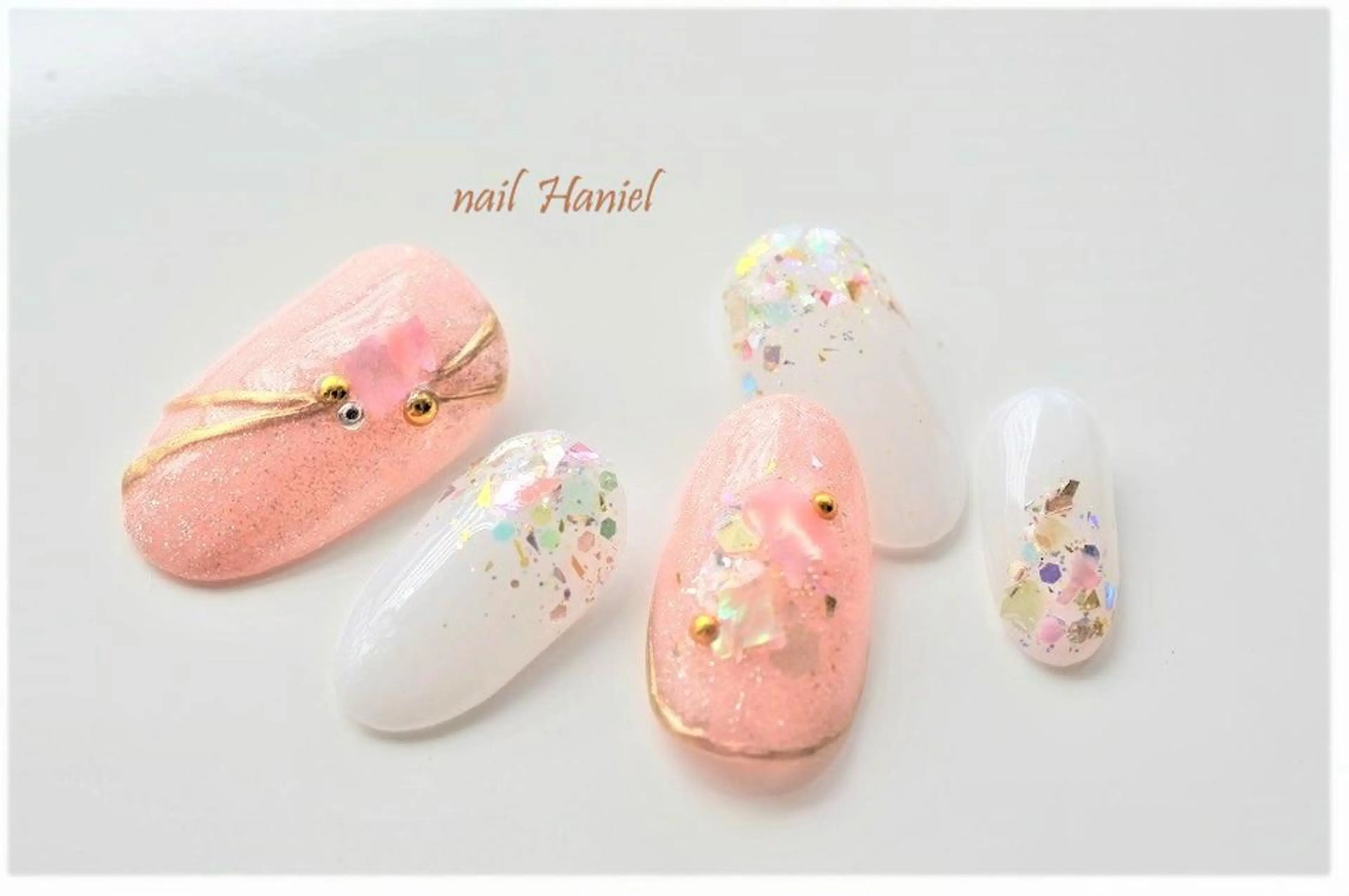 ネイル フットネイル ジェルネイル ホログラムネイル キラキラネイル 夏ネイル nail Haniel所属・半蔵門サロンハニエル 魅神 ちよのネイルデザイン