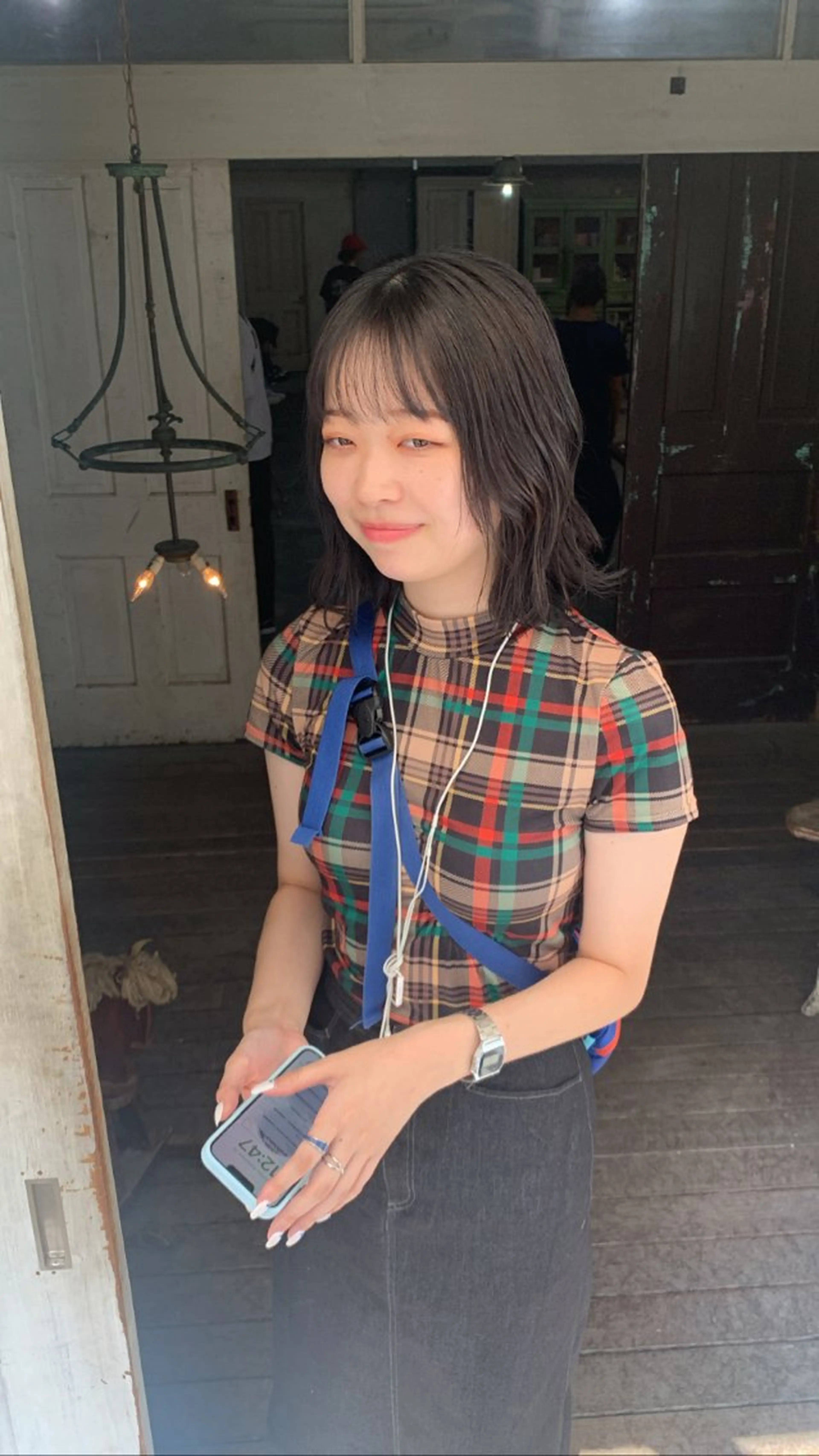 ミディアム カラー ヘアアレンジ ブリーチ ハイトーンカラー 韓国風ヘア カット ヘアカラー 🌈難波🌈ベージュ カラー【ヒロム】のヘアスタイル