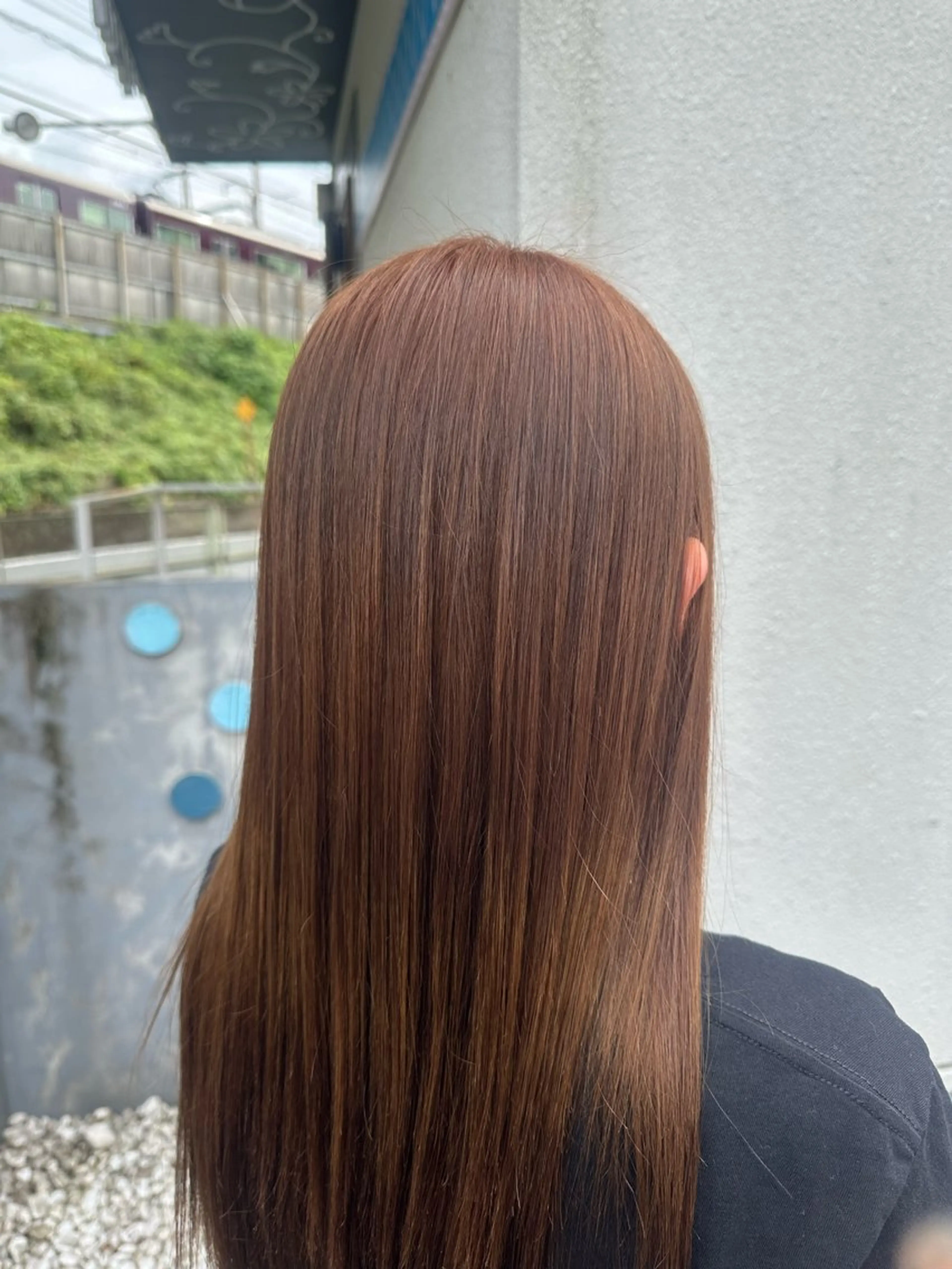 ロング カラー ヘアカラー 安達 望のヘアスタイル
