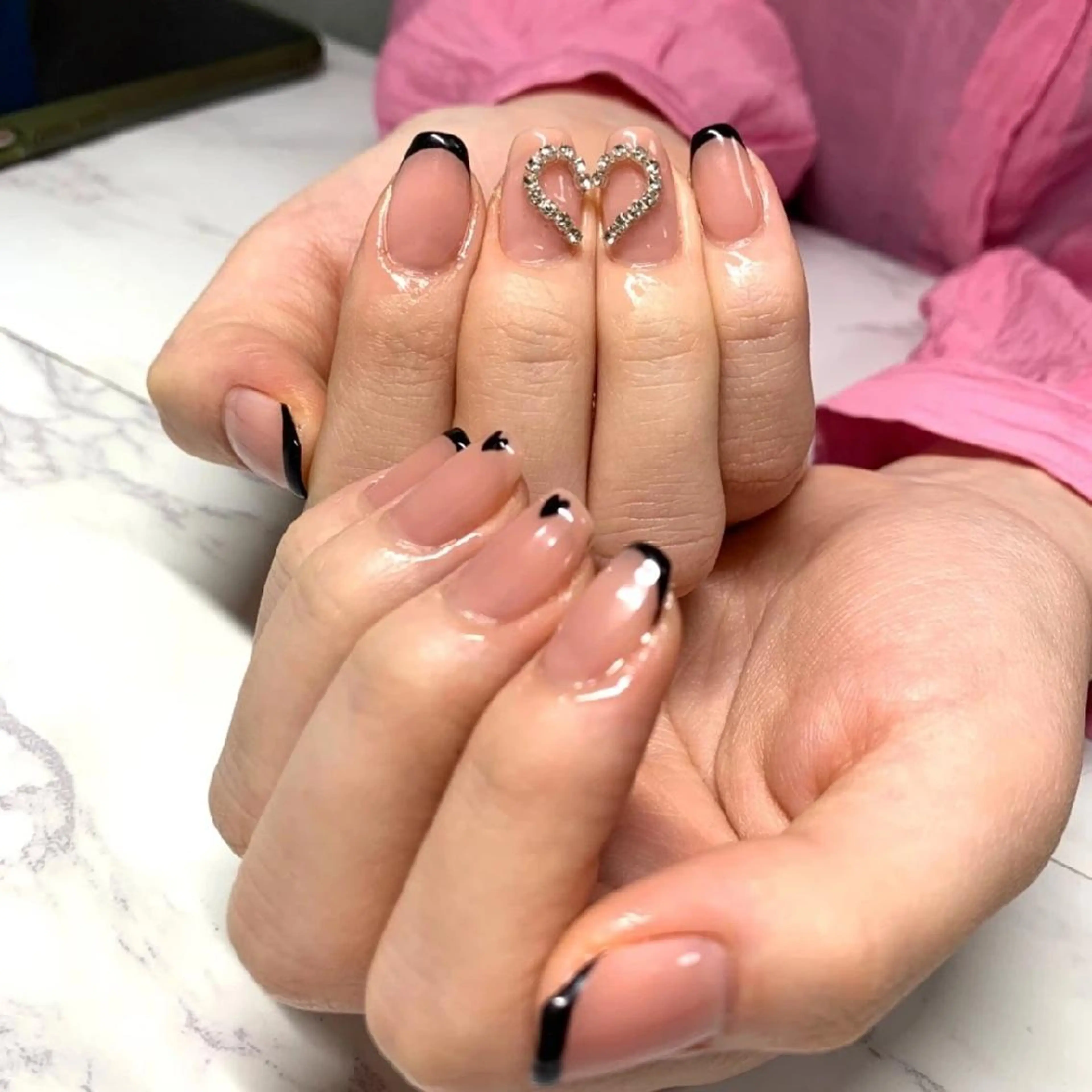 ネイル akanail .のネイルデザイン