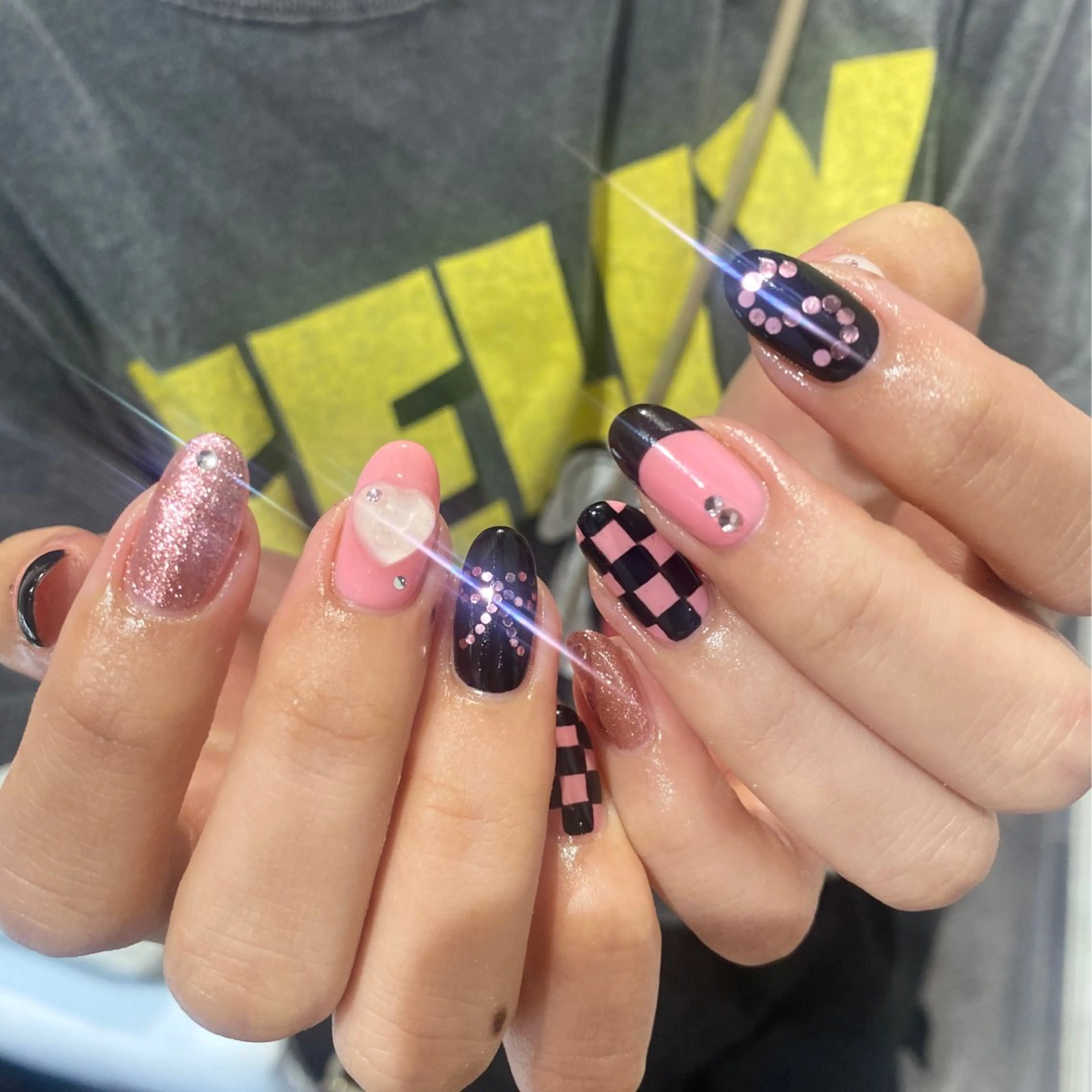 ネイル ハンドネイル NINEnami ニュアンスネイルのネイルデザイン