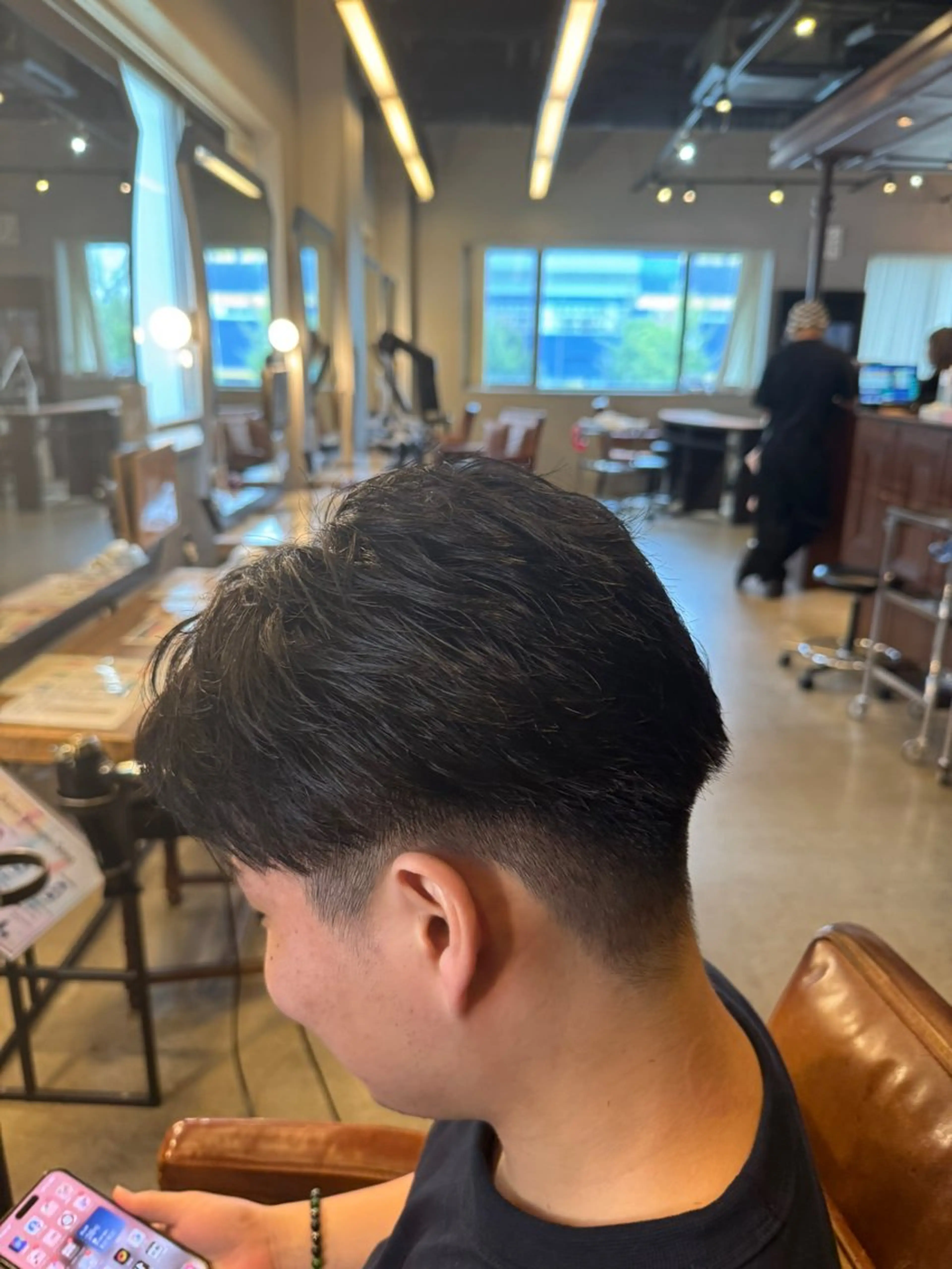 メンズ 刈り上げ 菅野 花のヘアスタイル