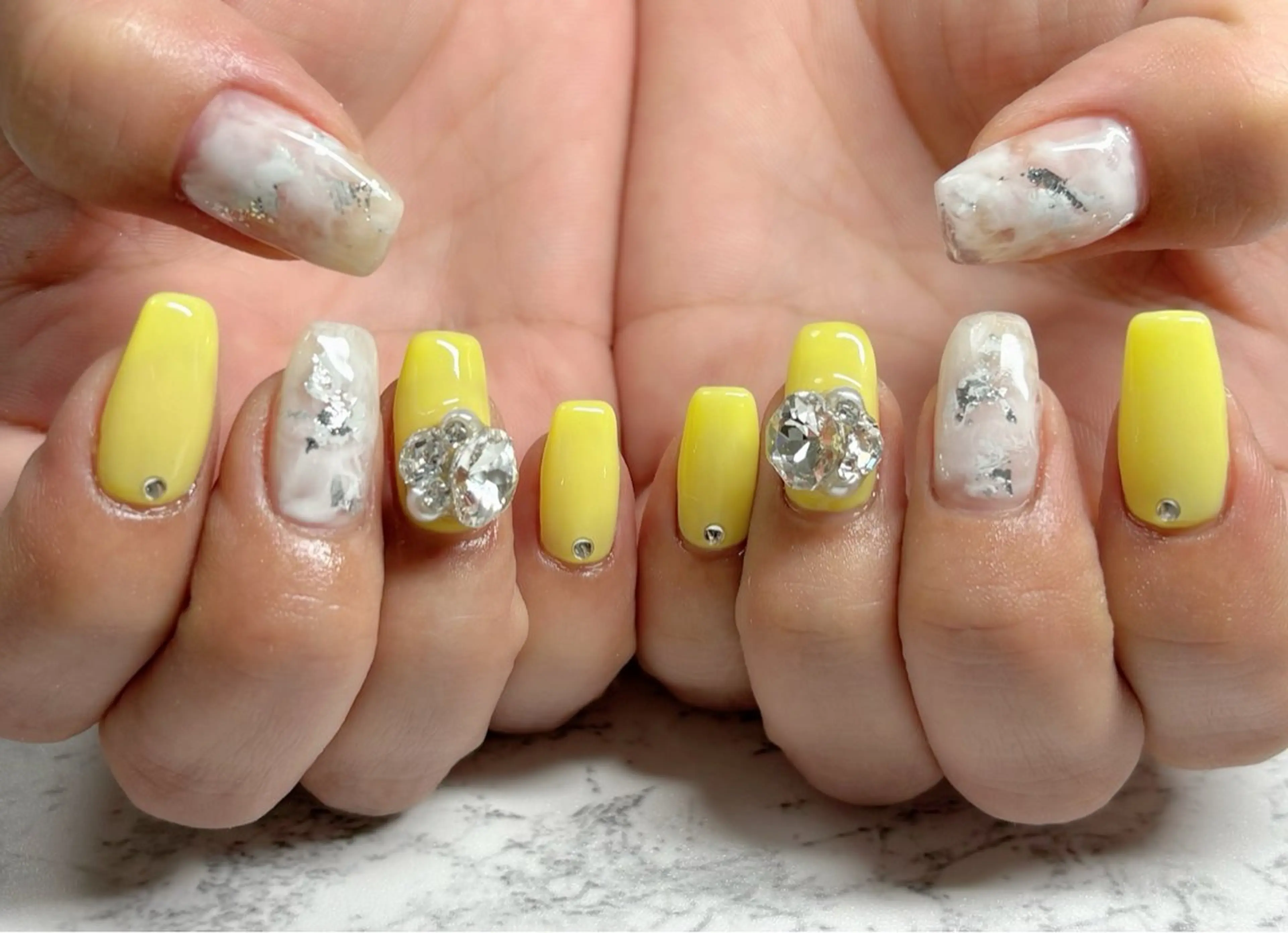 ネイル ハンドネイル 市川駅 ✿中津のネイルデザイン