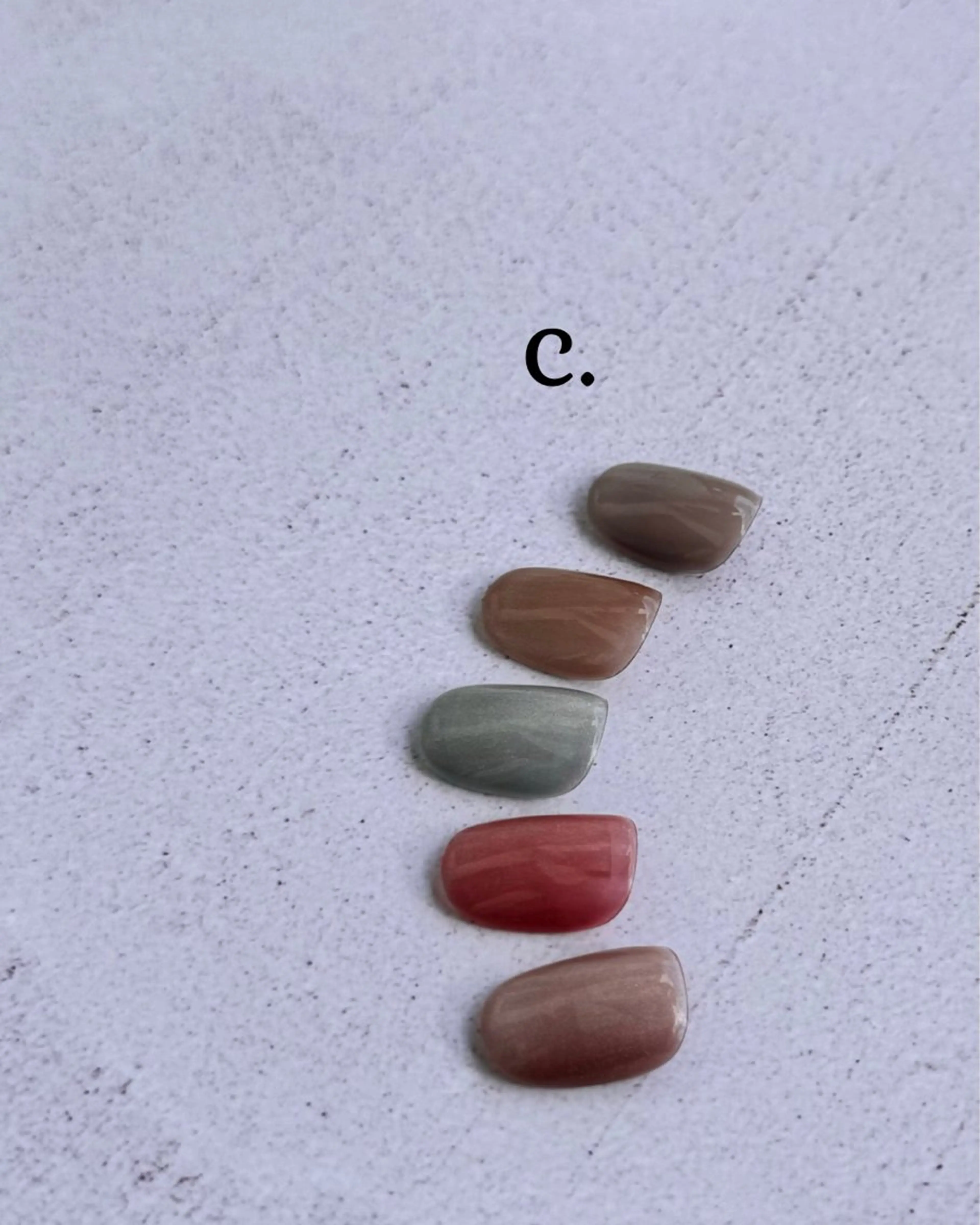 ネイル URAN 🌿のネイルデザイン