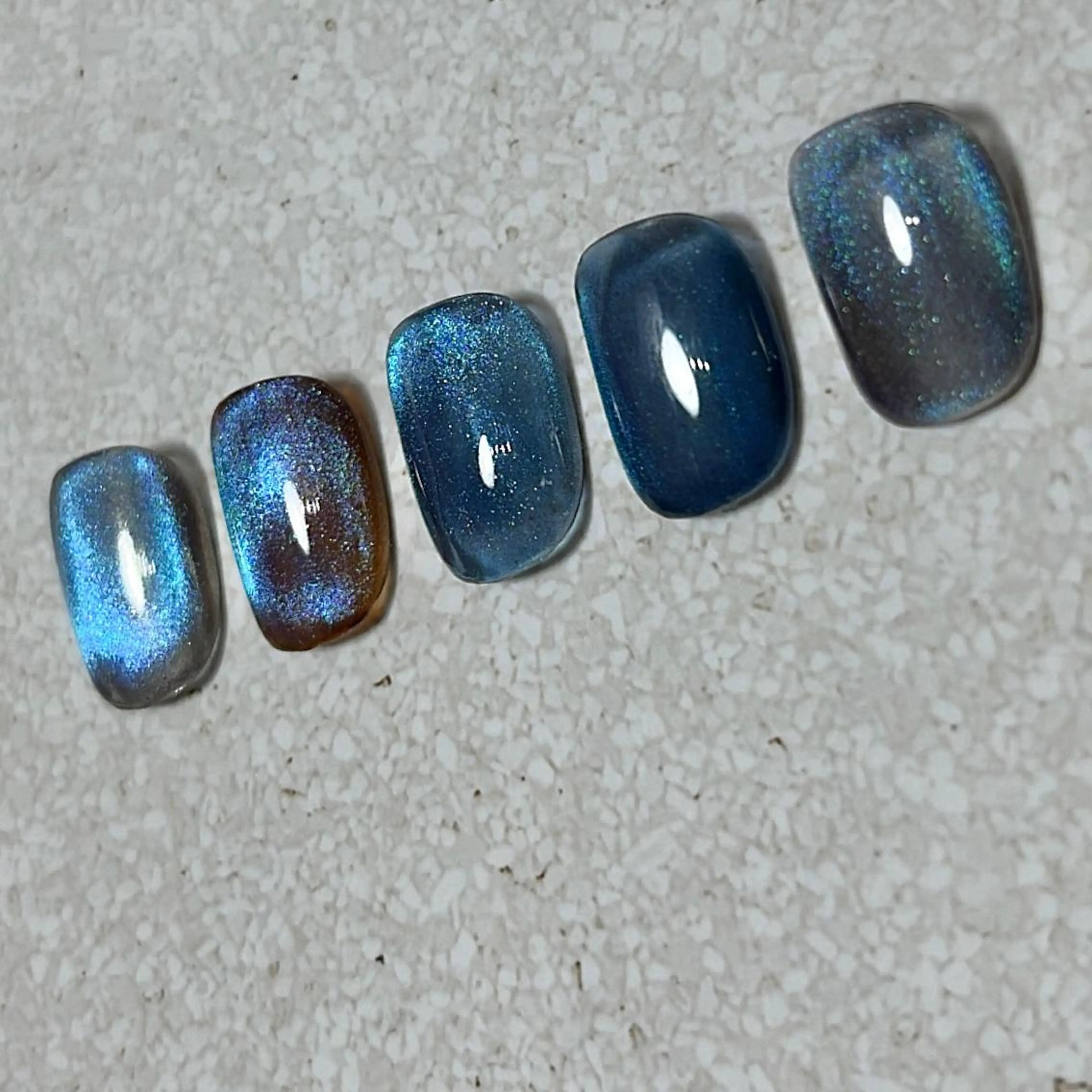 ネイル マグネットネイル ハンドネイル nail salon O (en)所属・vegh. nail／阿波座のネイルデザイン