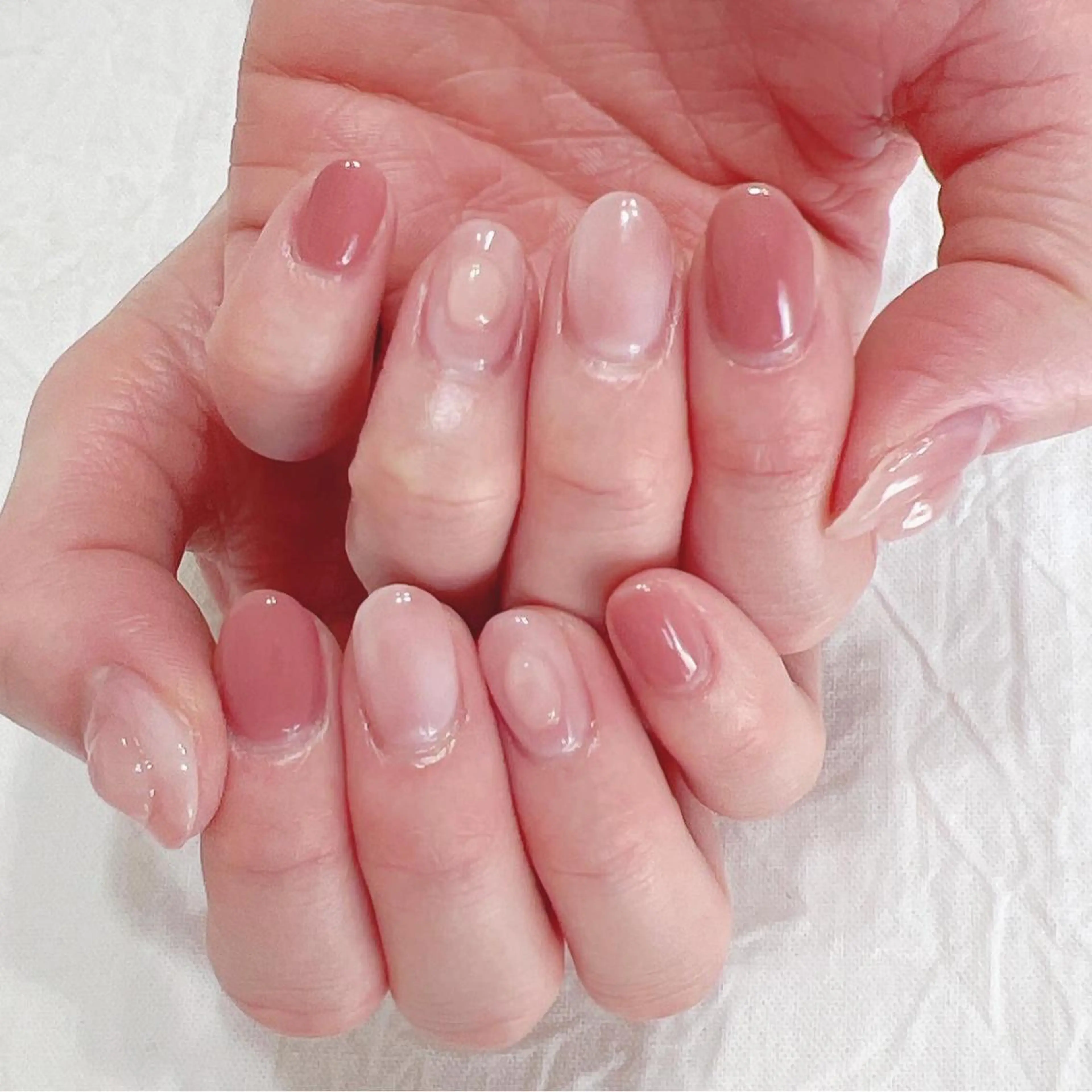 ネイル ニュアンスネイル ピンク ぷっくりネイル ハンドネイル peaberry nailのネイルデザイン