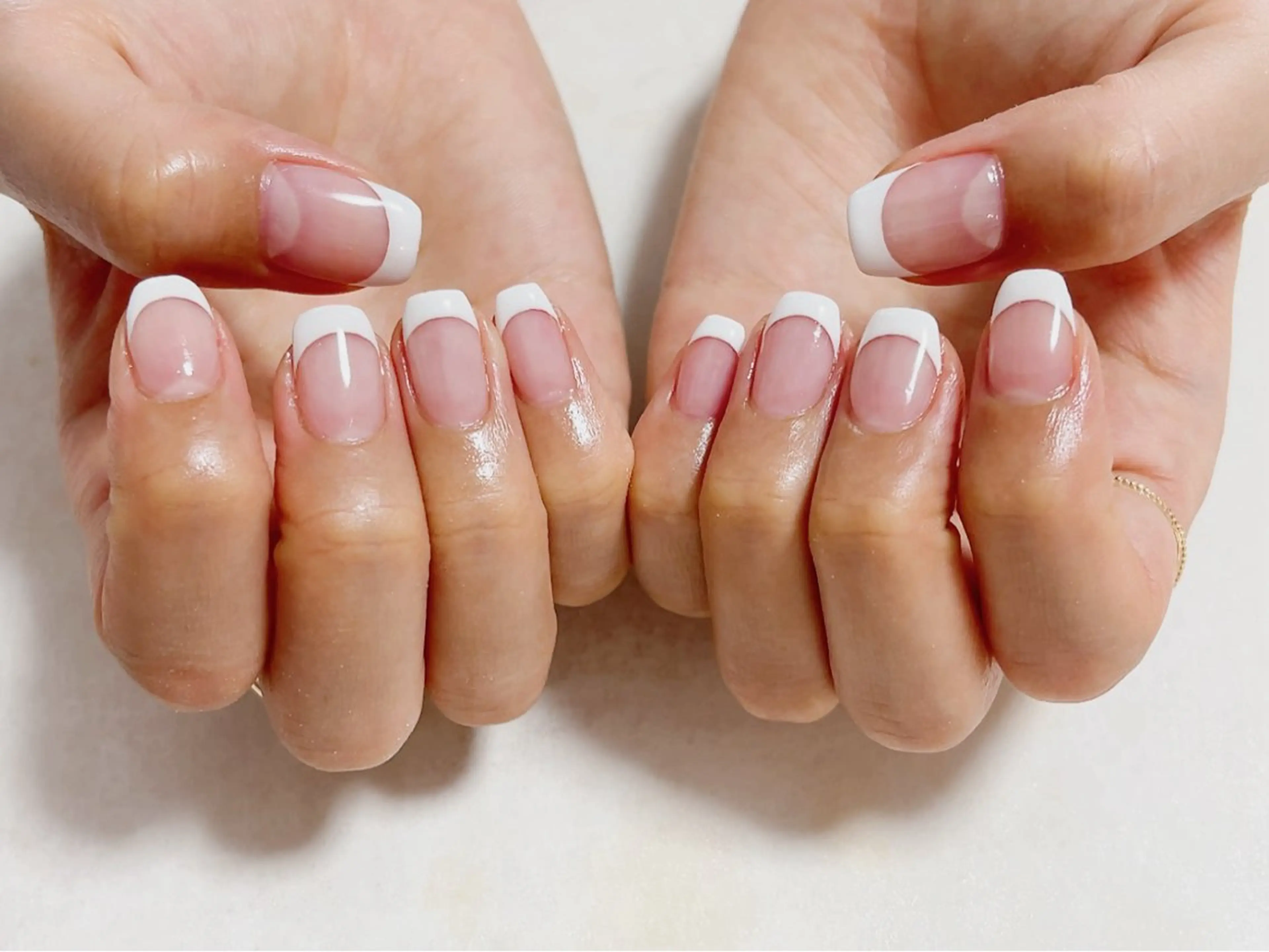 ネイル オーロラネイル フットネイル フレンチネイル ジェルネイル 韓国ネイル kiki nail たまプラーザのネイルデザイン