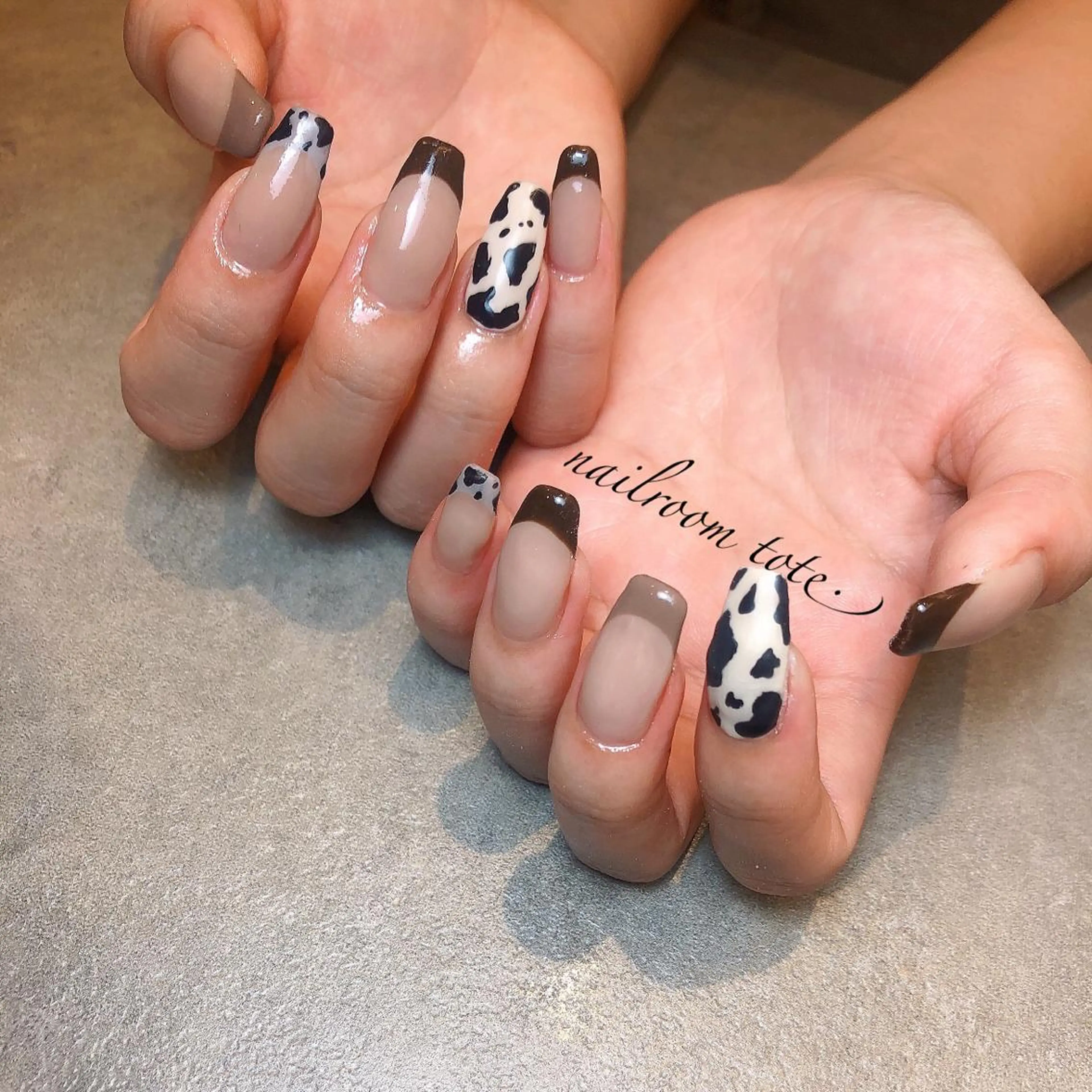 ネイル nailstudio ′ecole所属・nailstudio ′ecoleのネイルデザイン