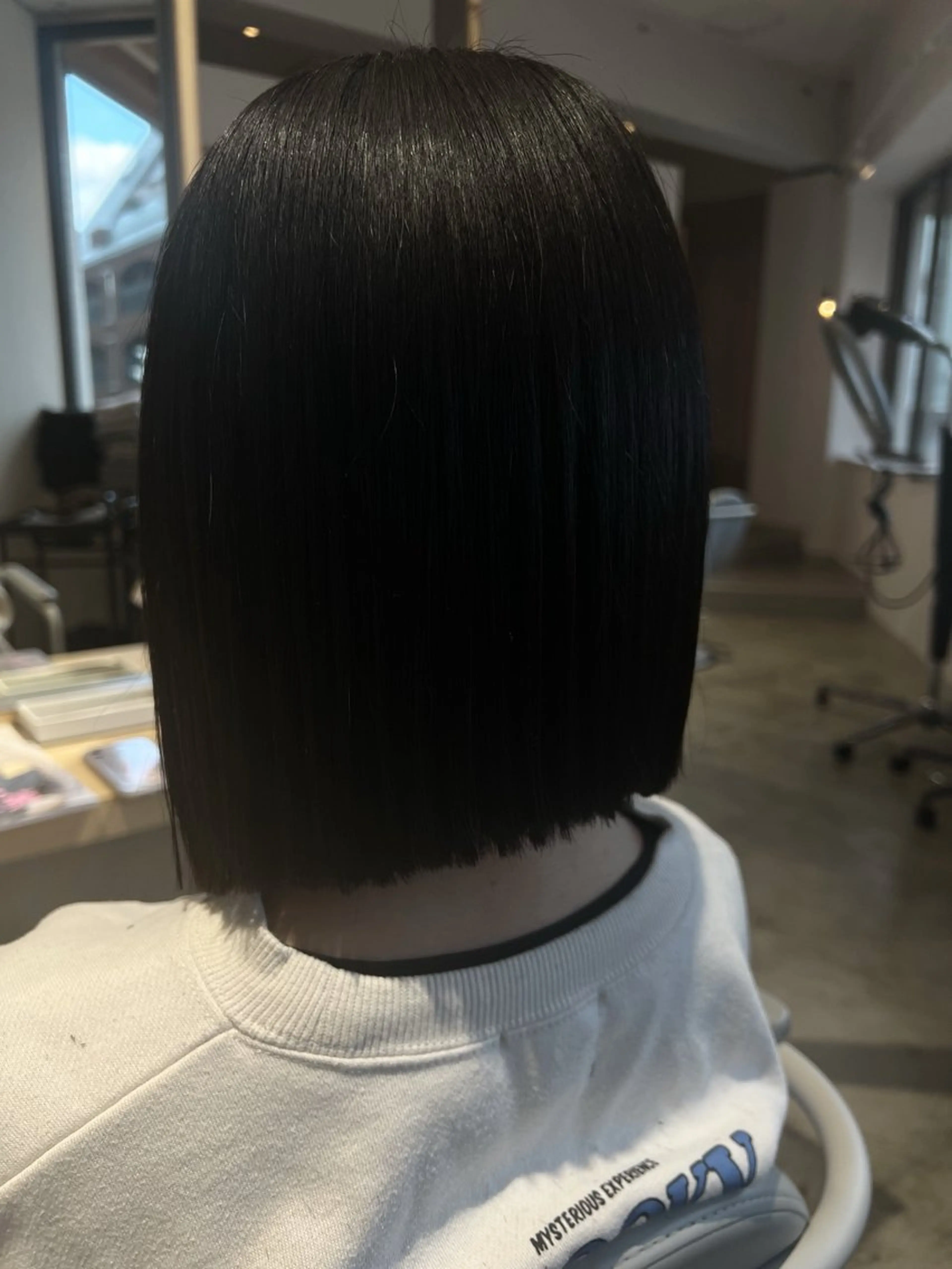 ショート ボブ ecru所属・政岡 花香のヘアスタイル