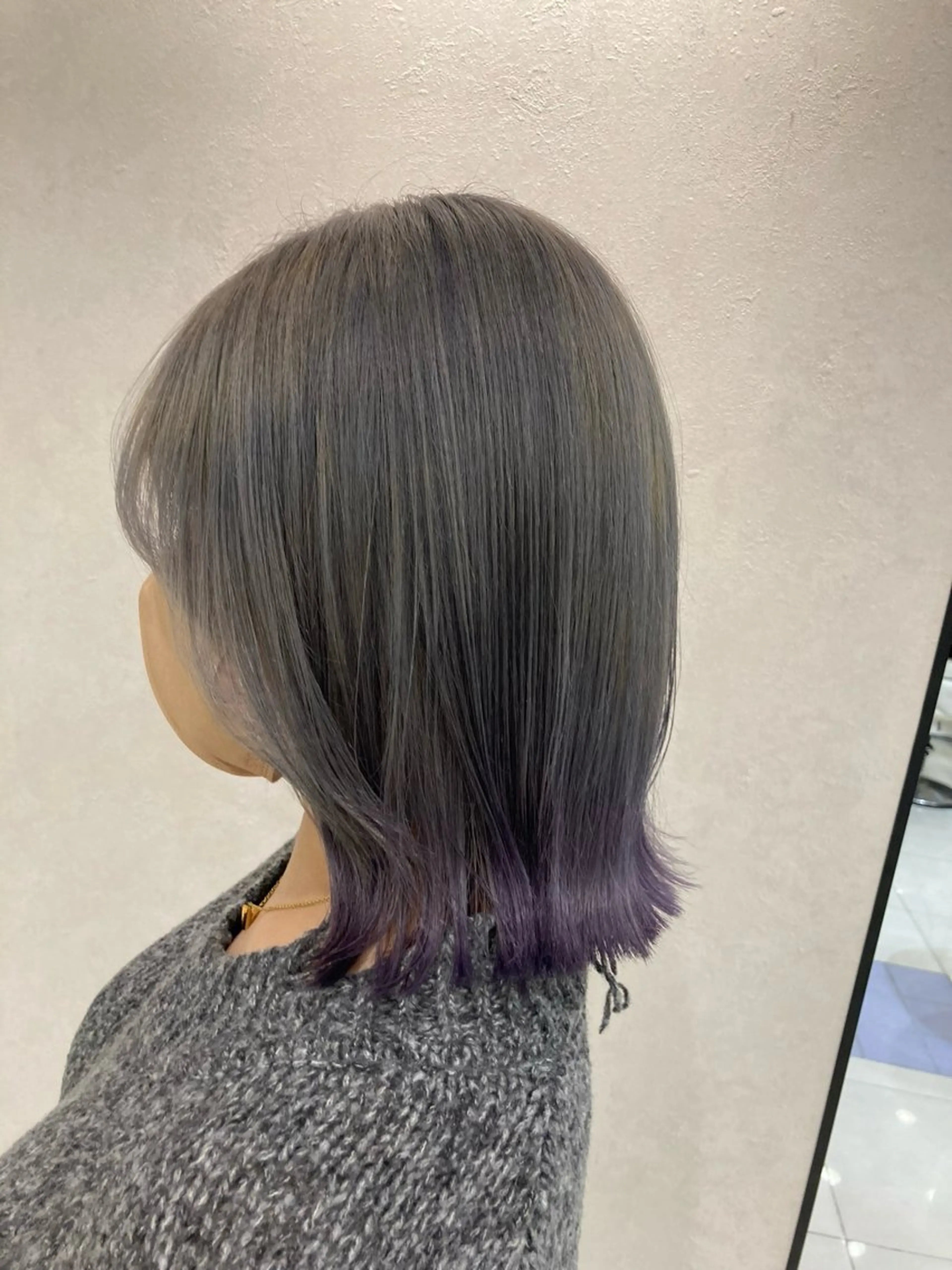 ショート カラー 石坂 瀬音のヘアスタイル