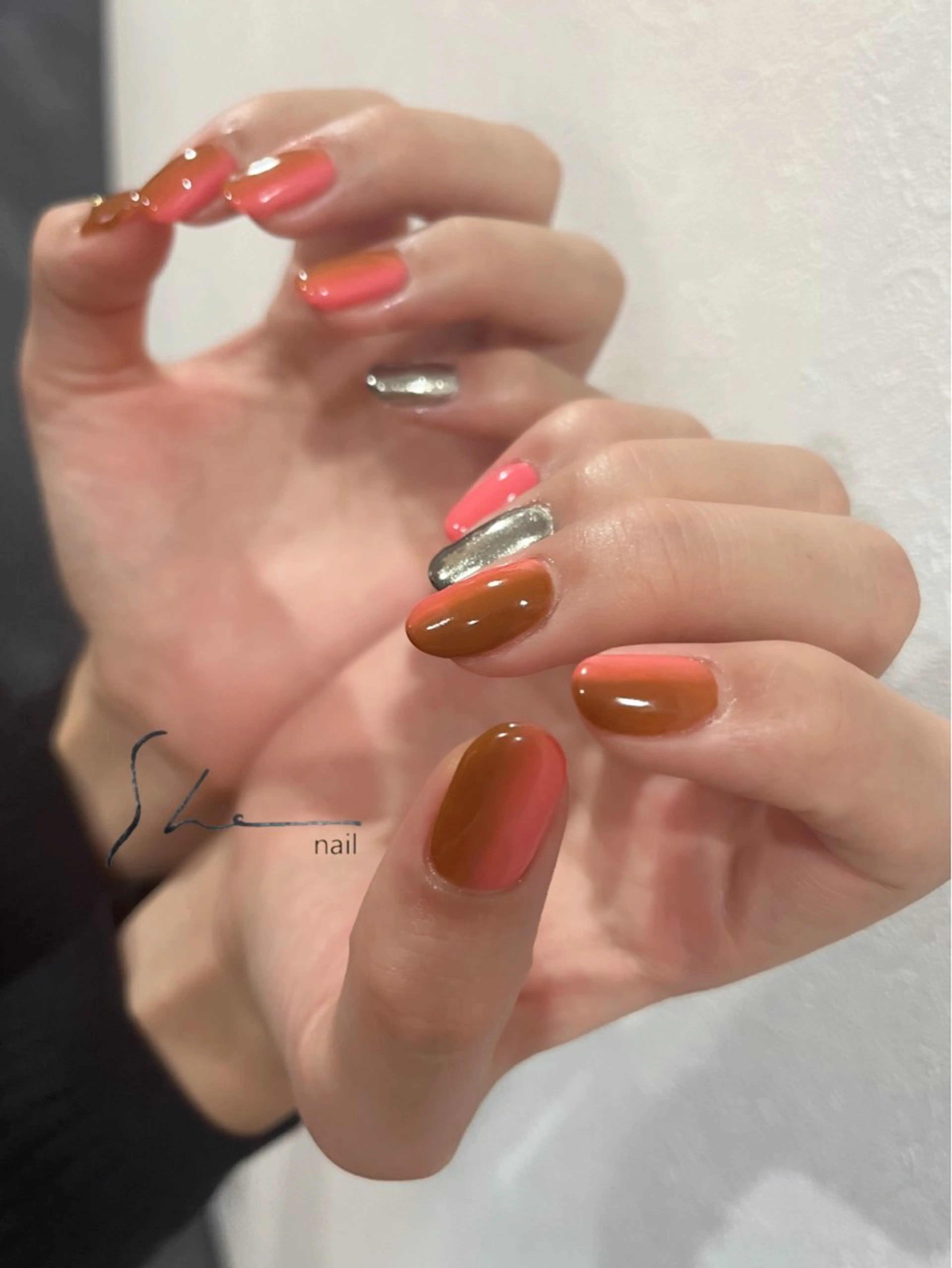 ミディアム SHE所属・SHE adusaのネイルデザイン