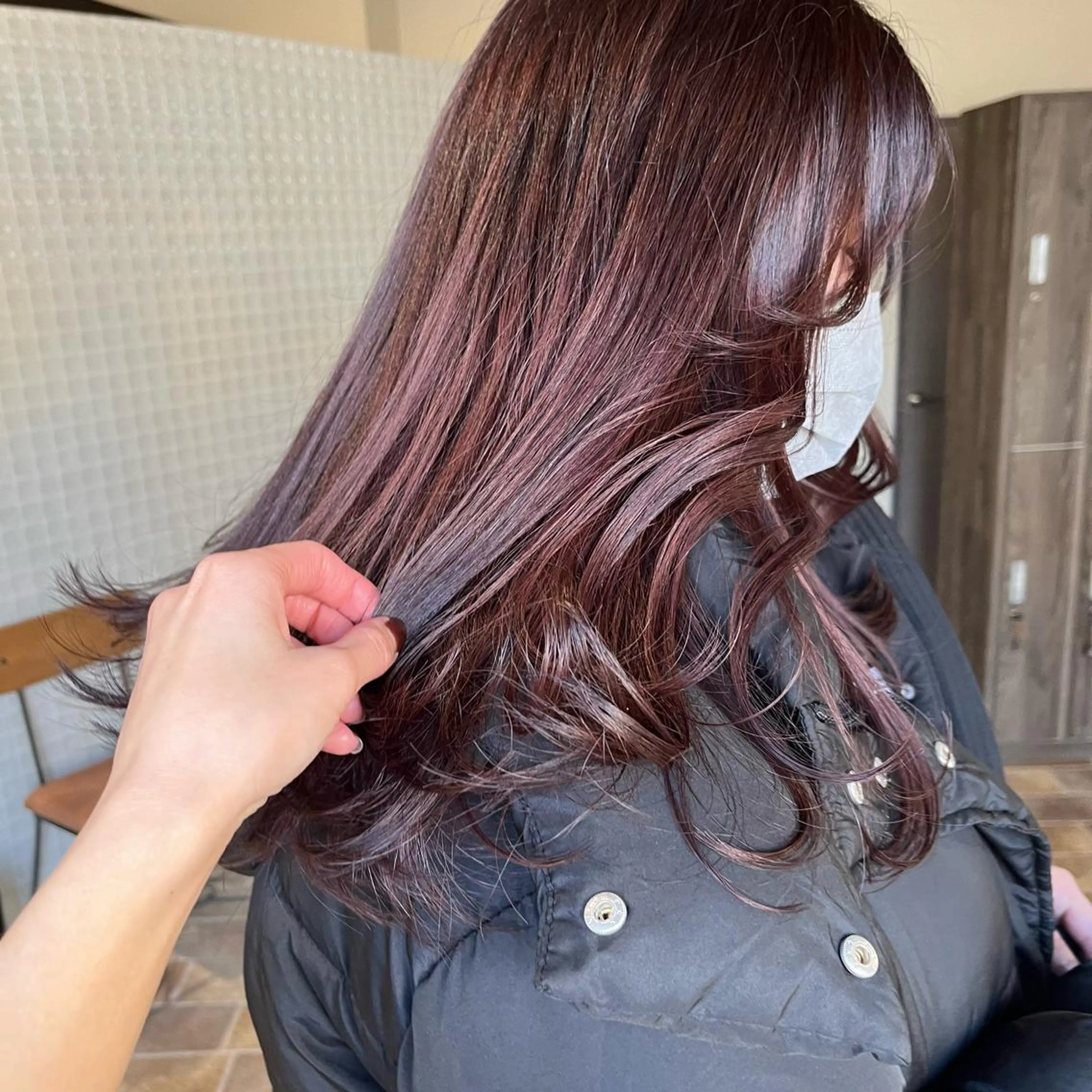 ロング カラー 中村 友香のヘアスタイル