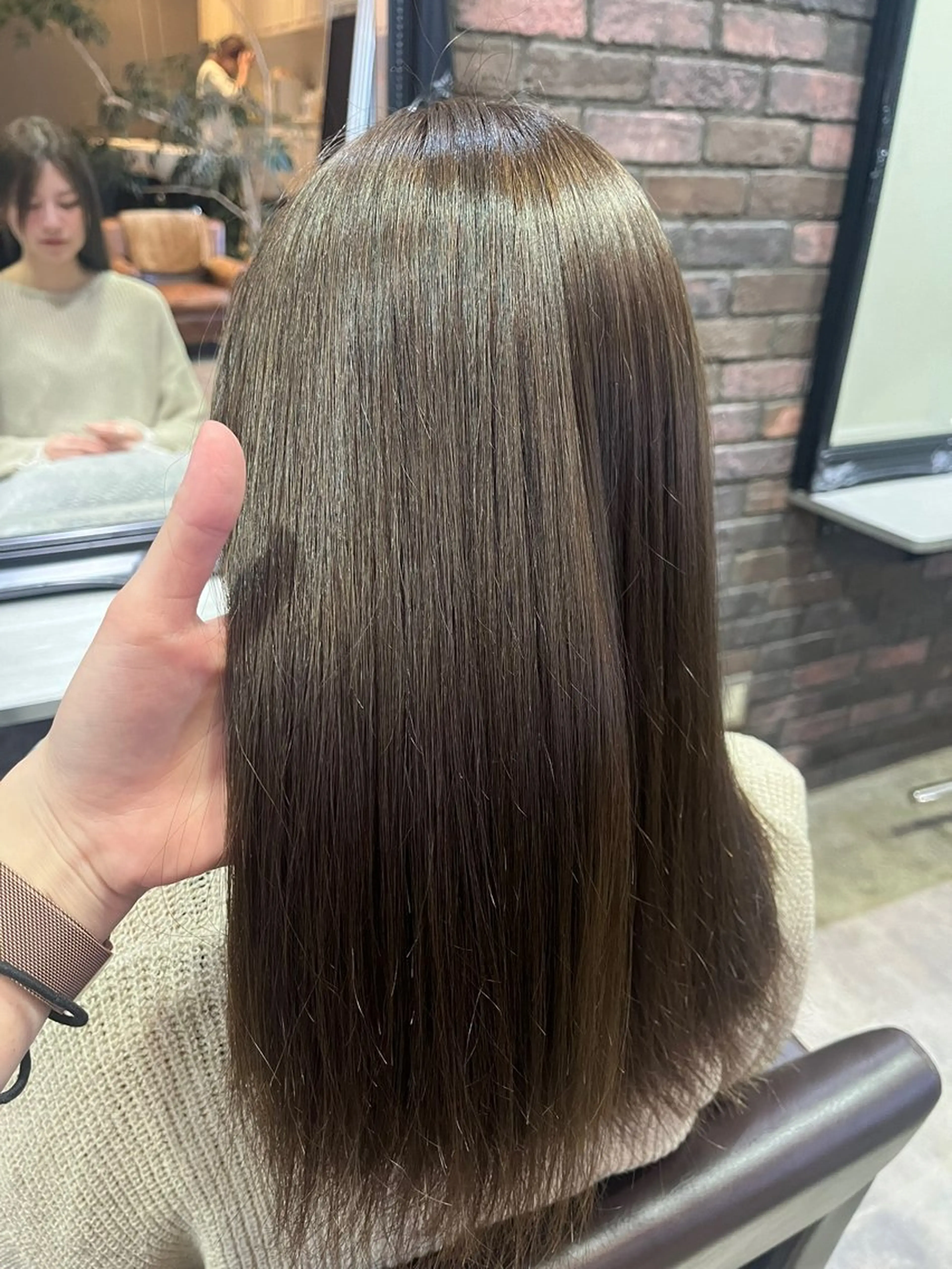 ロング カット ヘアカラー トリートメント 髪質改善×韓国ヘア 🫧天神美容室のヘアスタイル