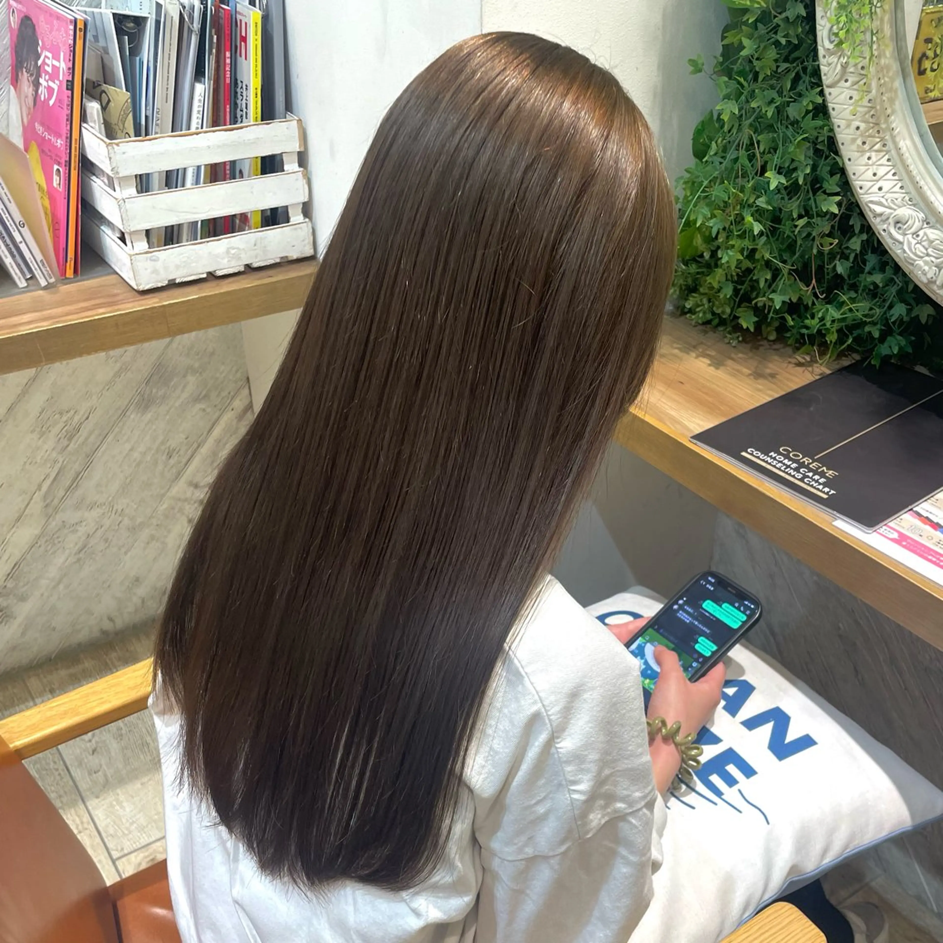 ロング カラー ベージュカラー ブリーチ 透明感カラー ブリーチなしカラー 暖色カラー🍒✨ アレンジ🎀もえかのヘアスタイル