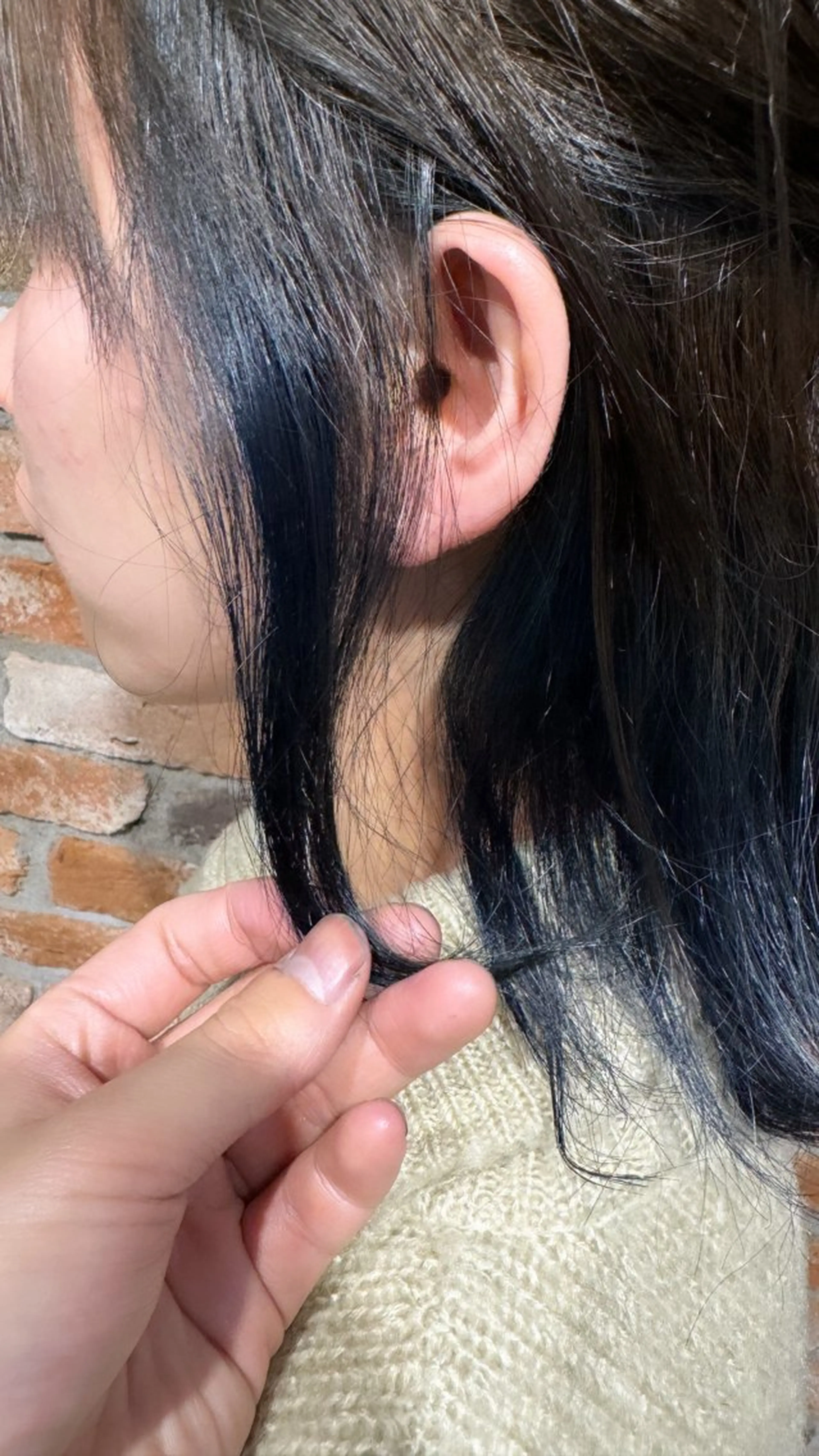 カラー ブリーチ ブルーカラー インナーカラー ナチュラルショート ゆるふわ🌿高橋俊大のヘアスタイル