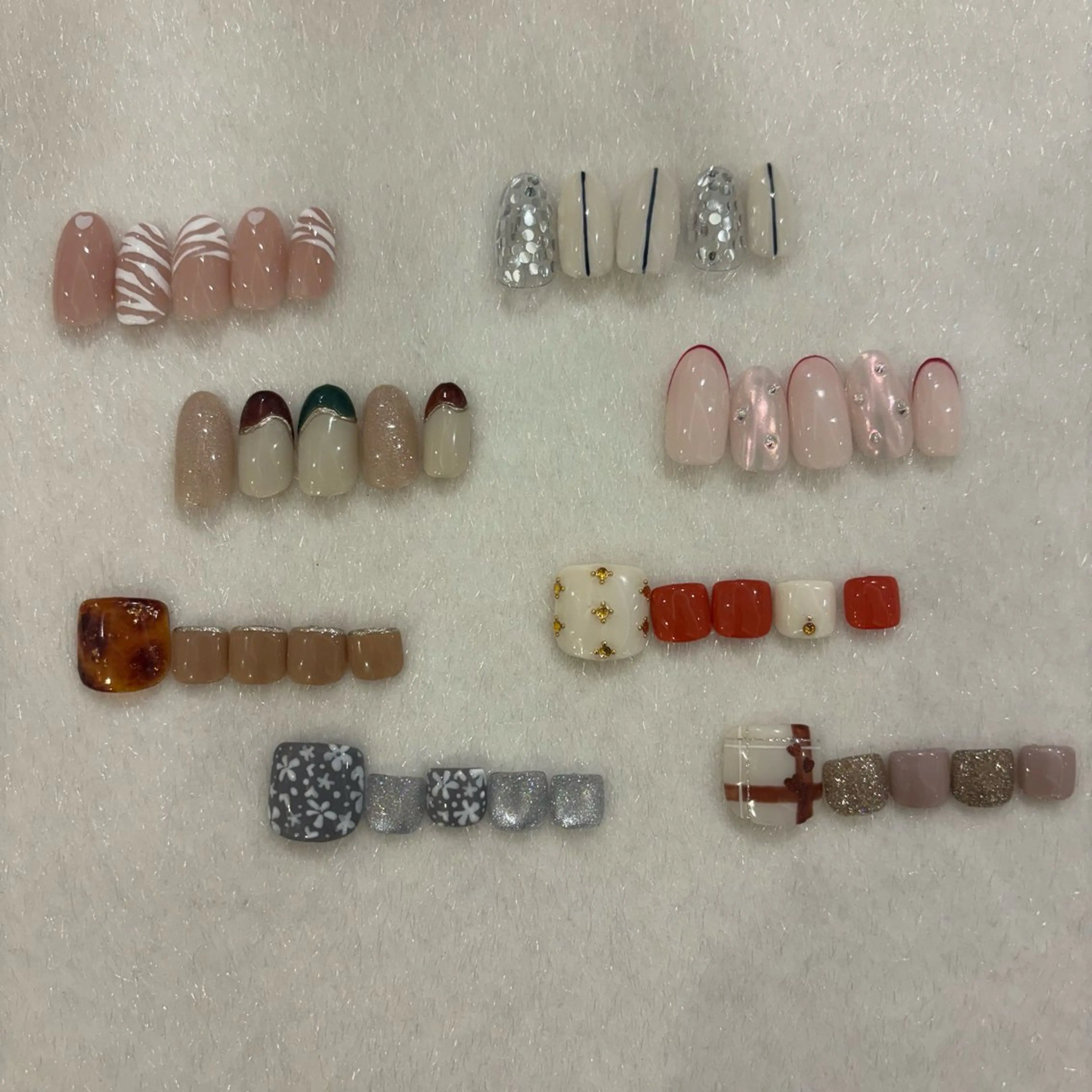 【定額ネイル】 ハンドネイル フットネイルの写真