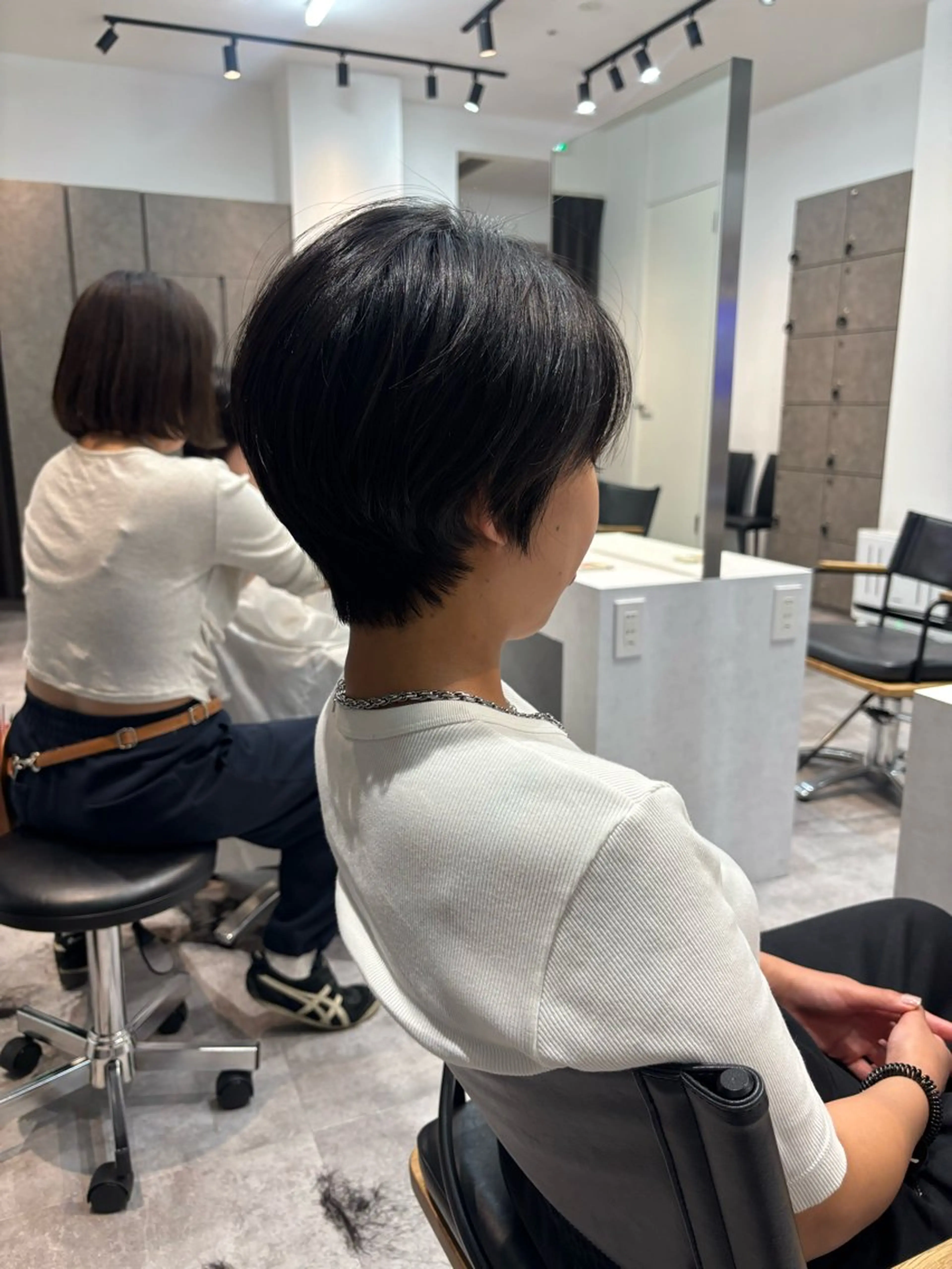ショート カラー ヘアアレンジ マエダ アズミ🌱のヘアスタイル