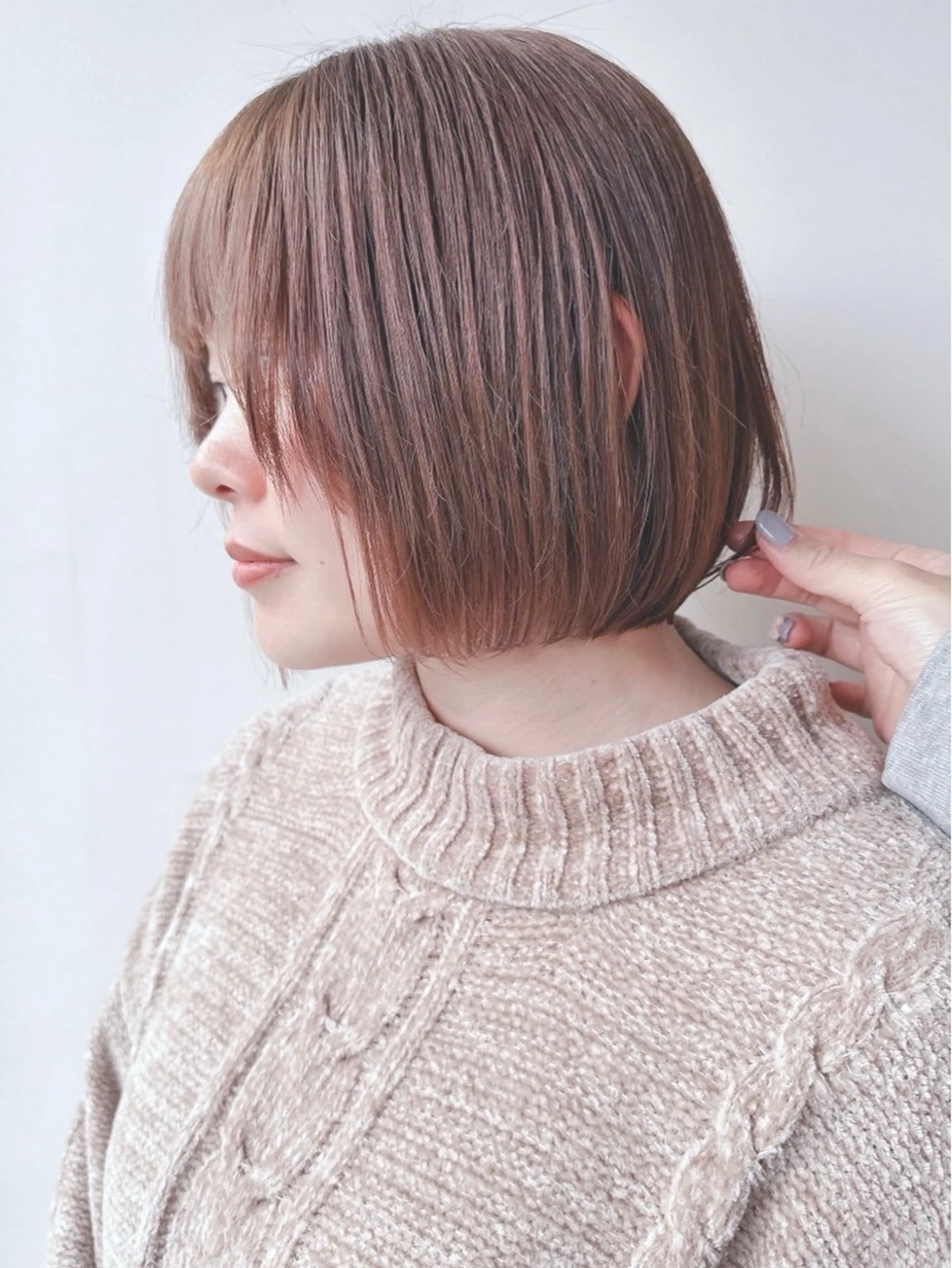 ショート とうい/パーマボブ/ くせ毛/丸みボブのヘアスタイル