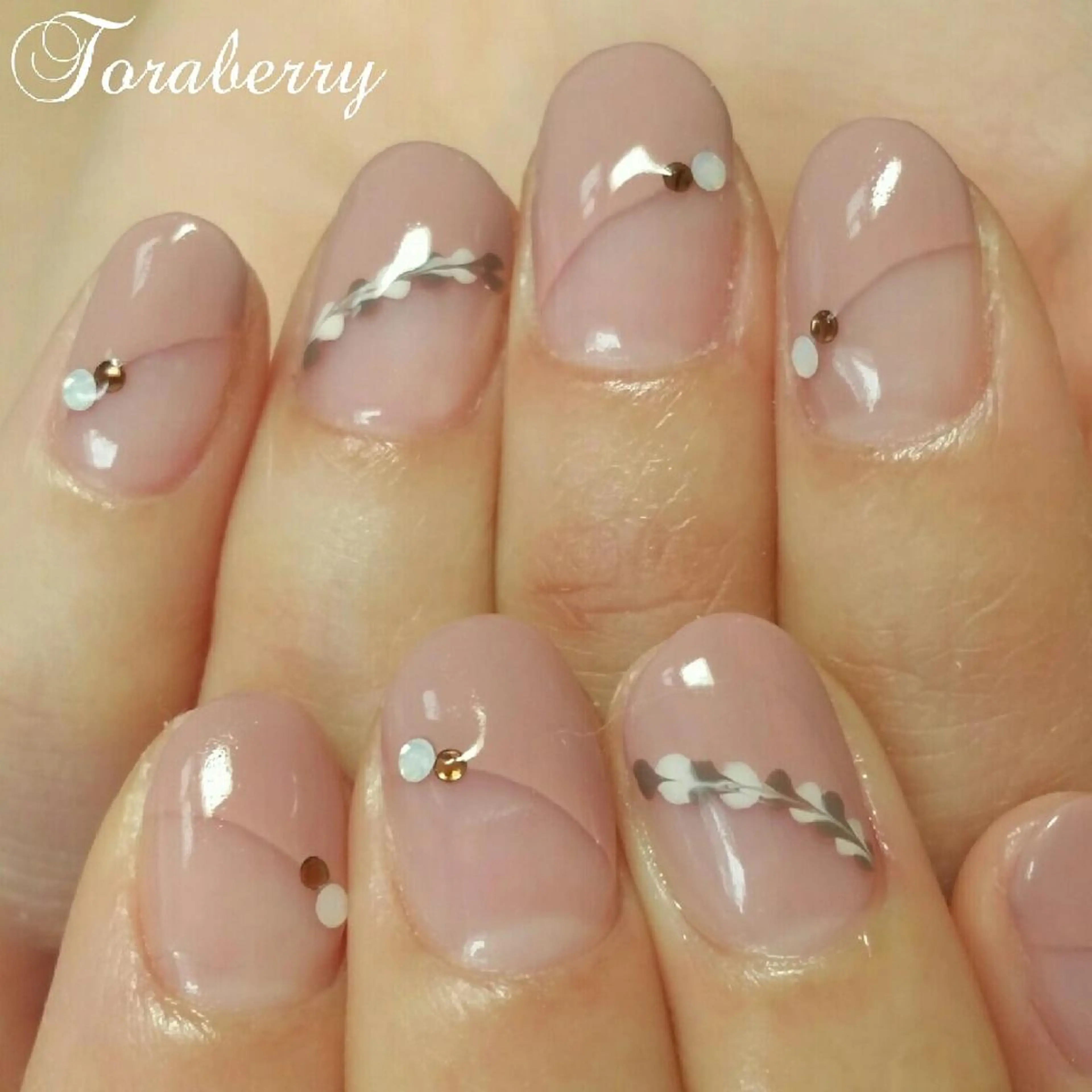 ネイル ハート ピーコックネイル ハンドネイル ネイリスト なつみのネイルデザイン