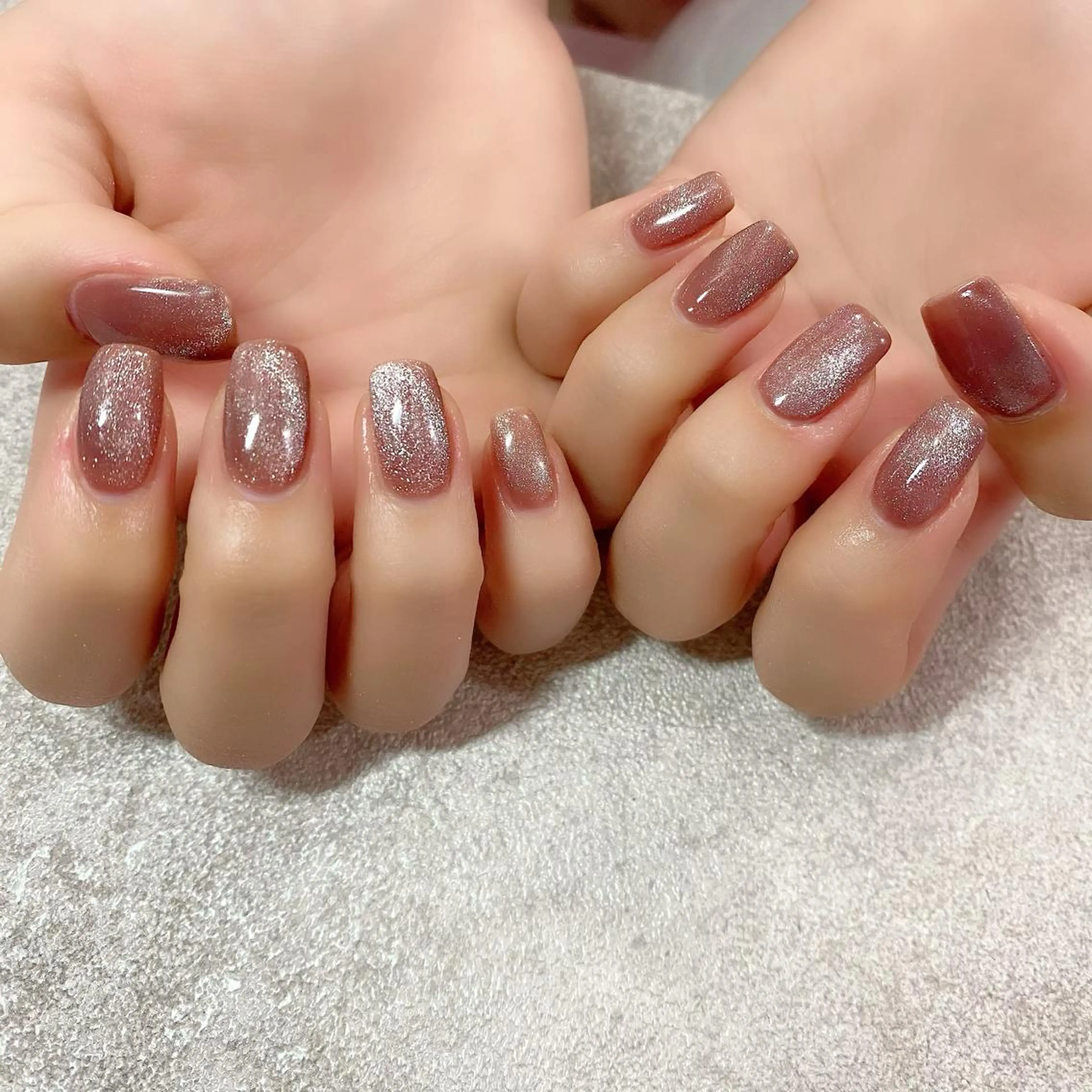 ネイル ブラウン マグネットネイル シンプルネイル スクエアネイル 冬ネイル Salon Ｋのネイルデザイン