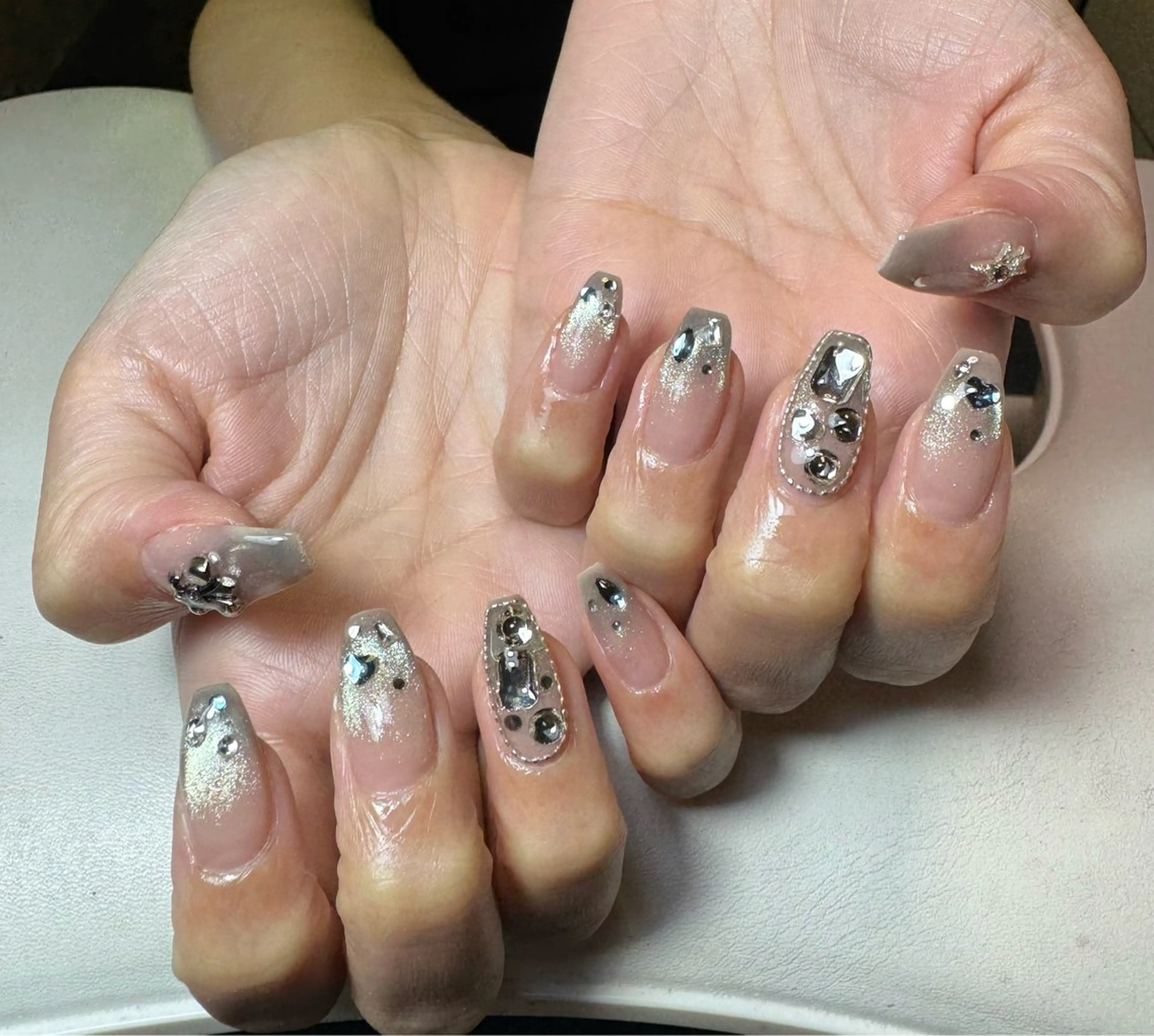 ネイル ハンドネイル ain nailのネイルデザイン