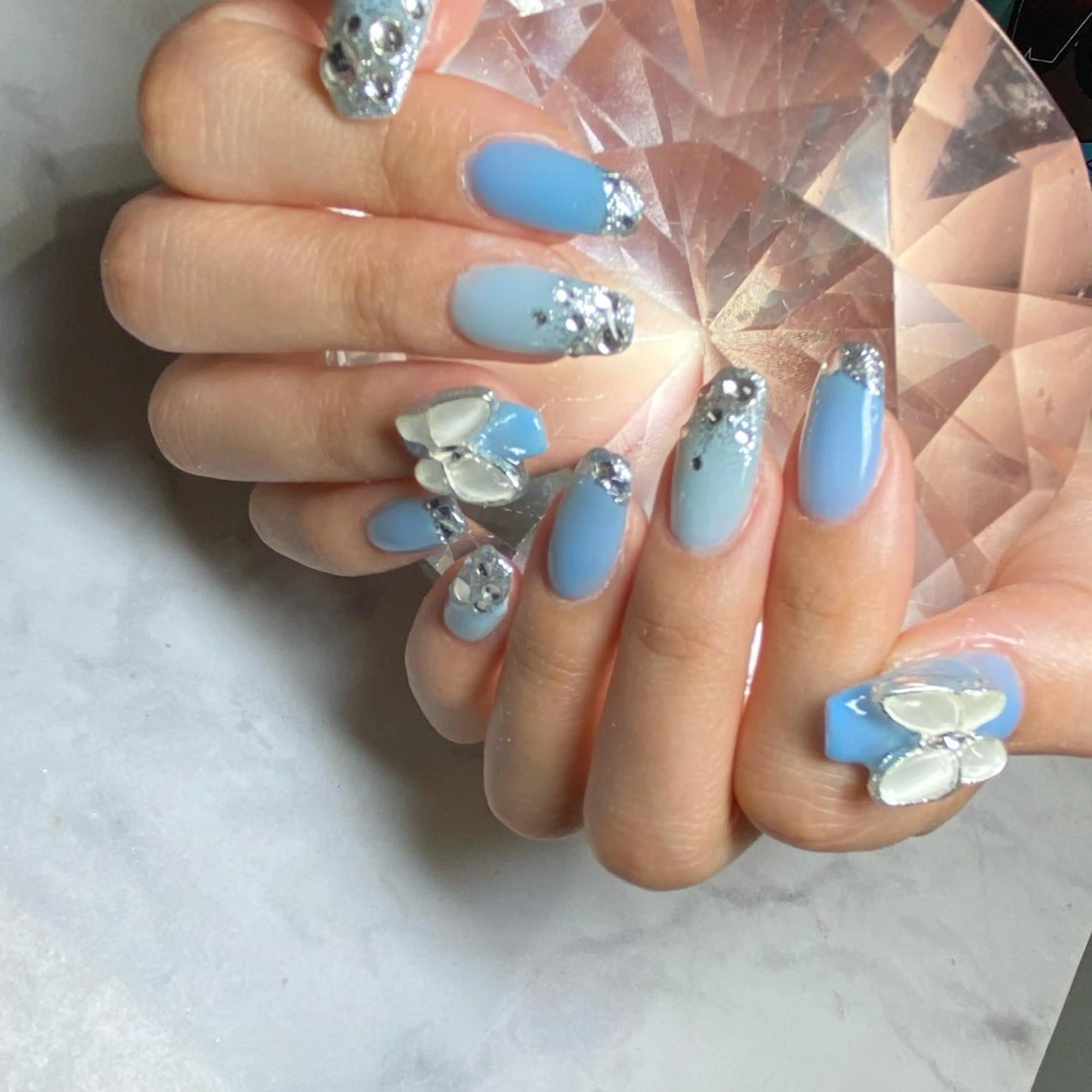 ネイル ハンドネイル YUN 💅のネイルデザイン